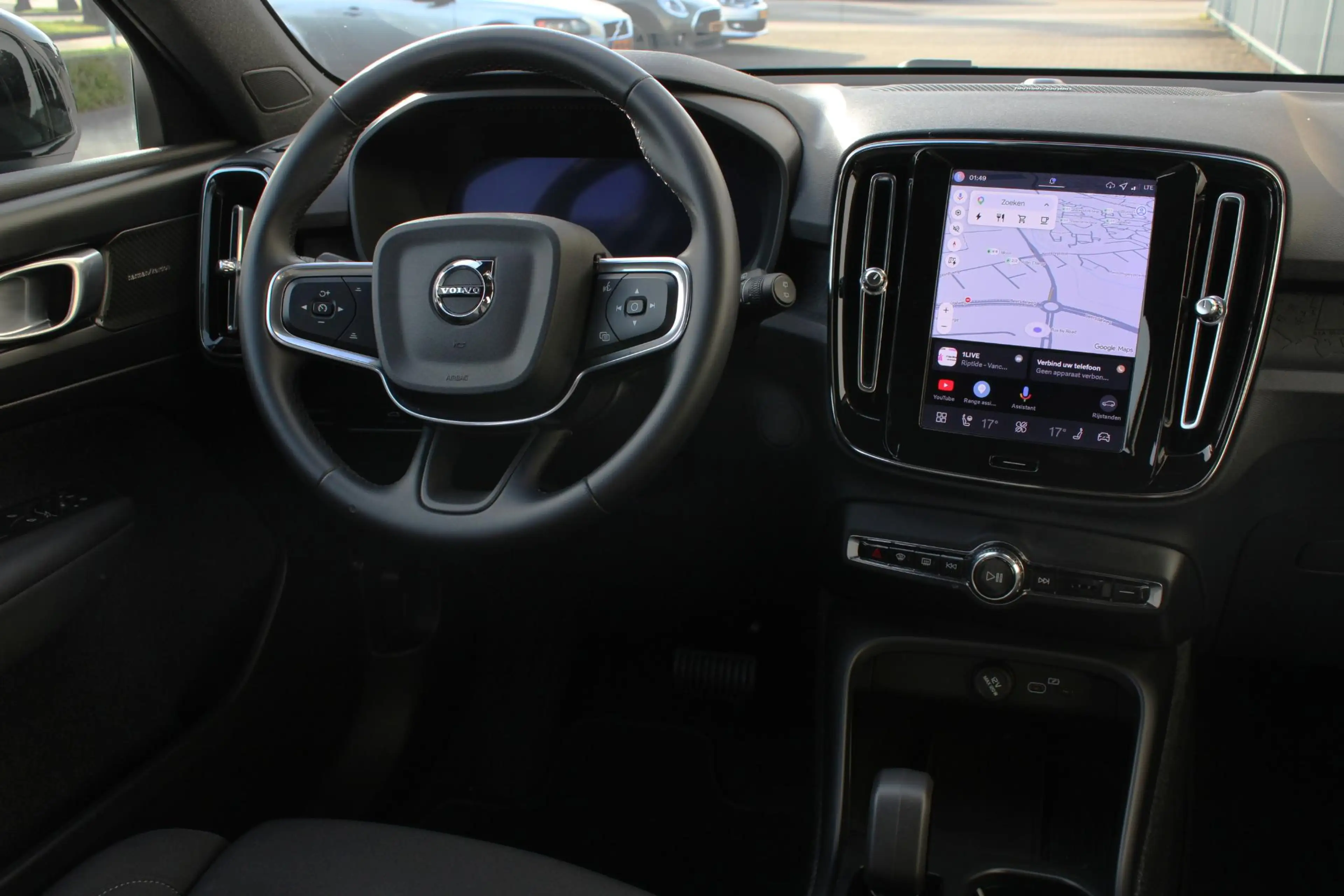 Volvo EX40 Single Motor Extended Range Plus 82 kWh | Trekhaak — photo 13