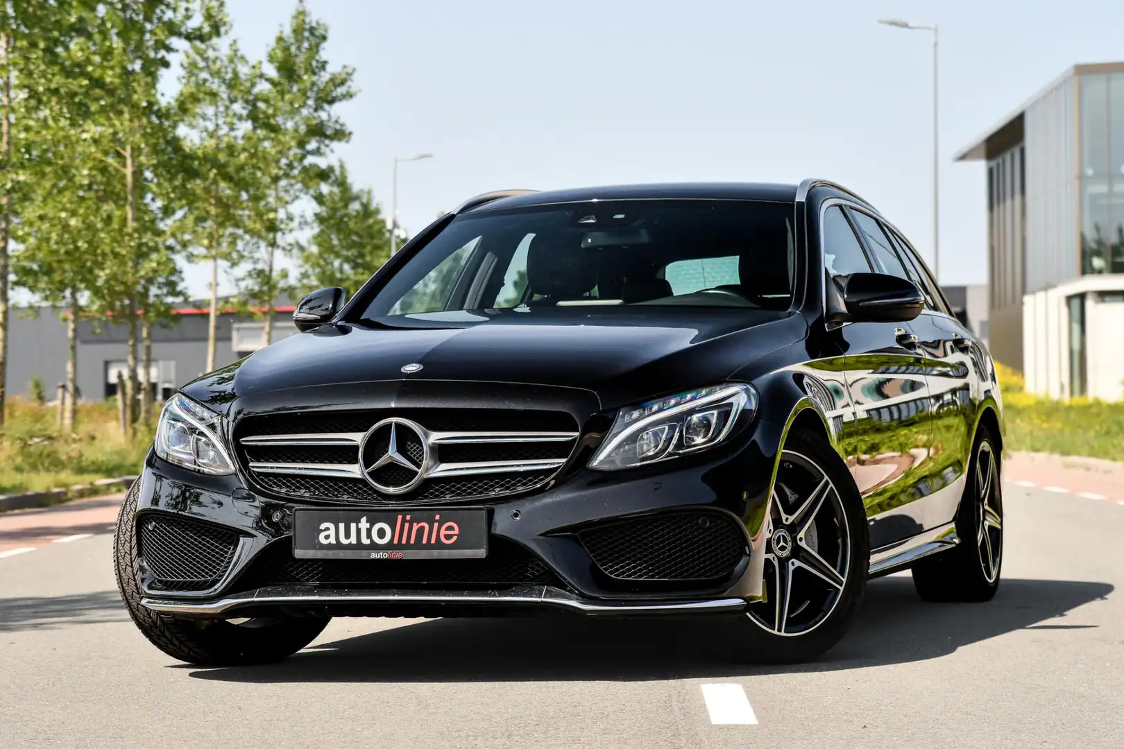 Mercedes-Benz C 180 Estate AMG. Leder, Sfeer, Intelligent light, Stoel Noir - 1