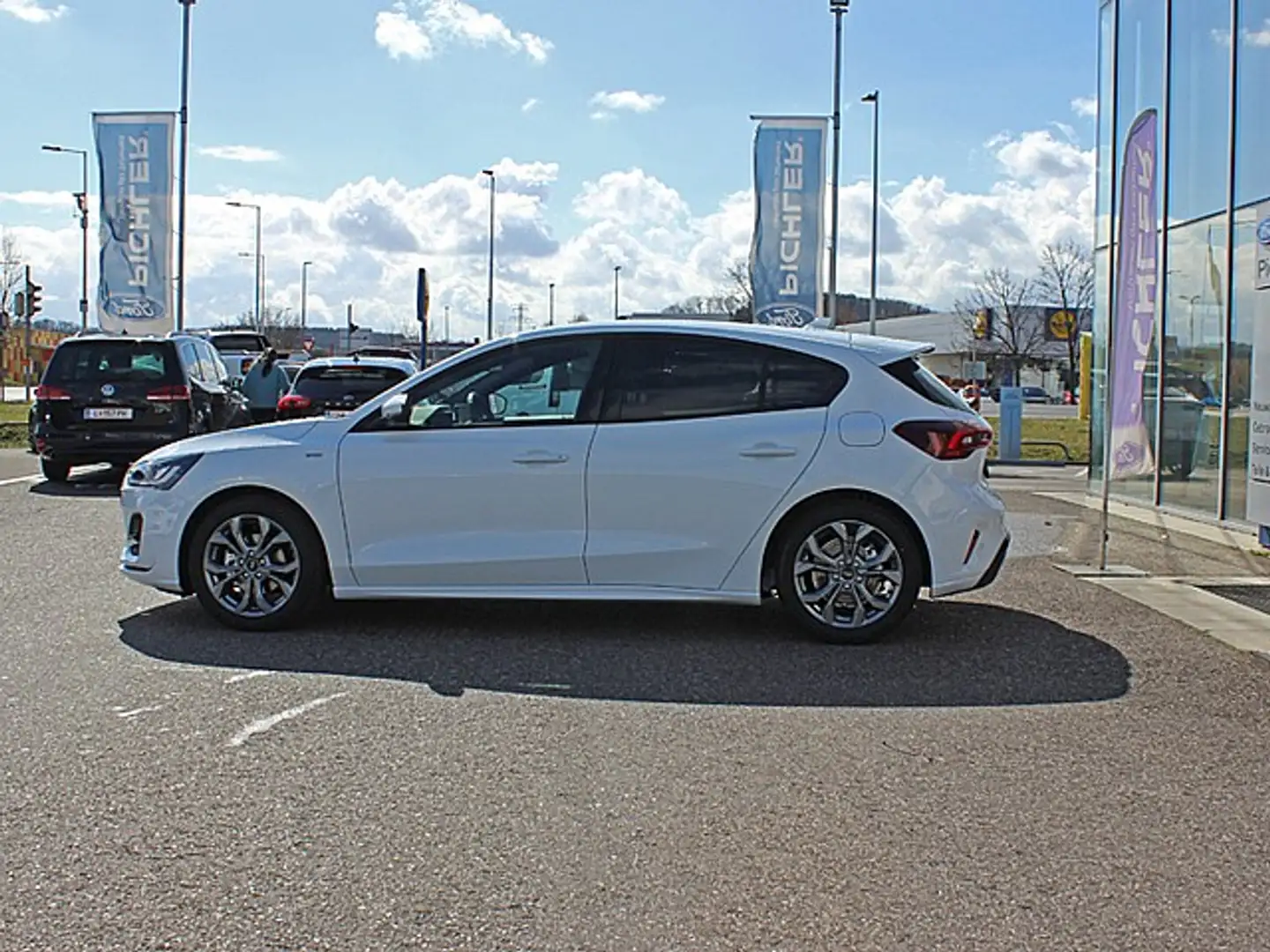 Ford Focus ST-Line X 1,0 Ecob. 125PS LEASING AKTION Weiß - 2