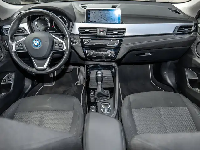 BMW X2 view 3