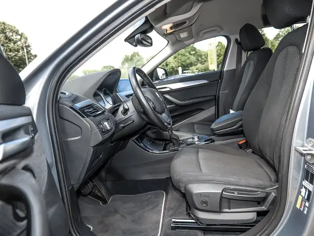 BMW X2 view 5