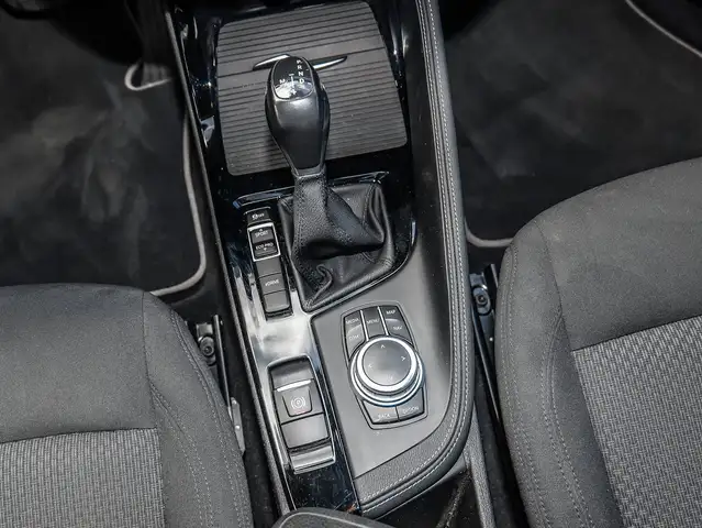 BMW X2 view 18