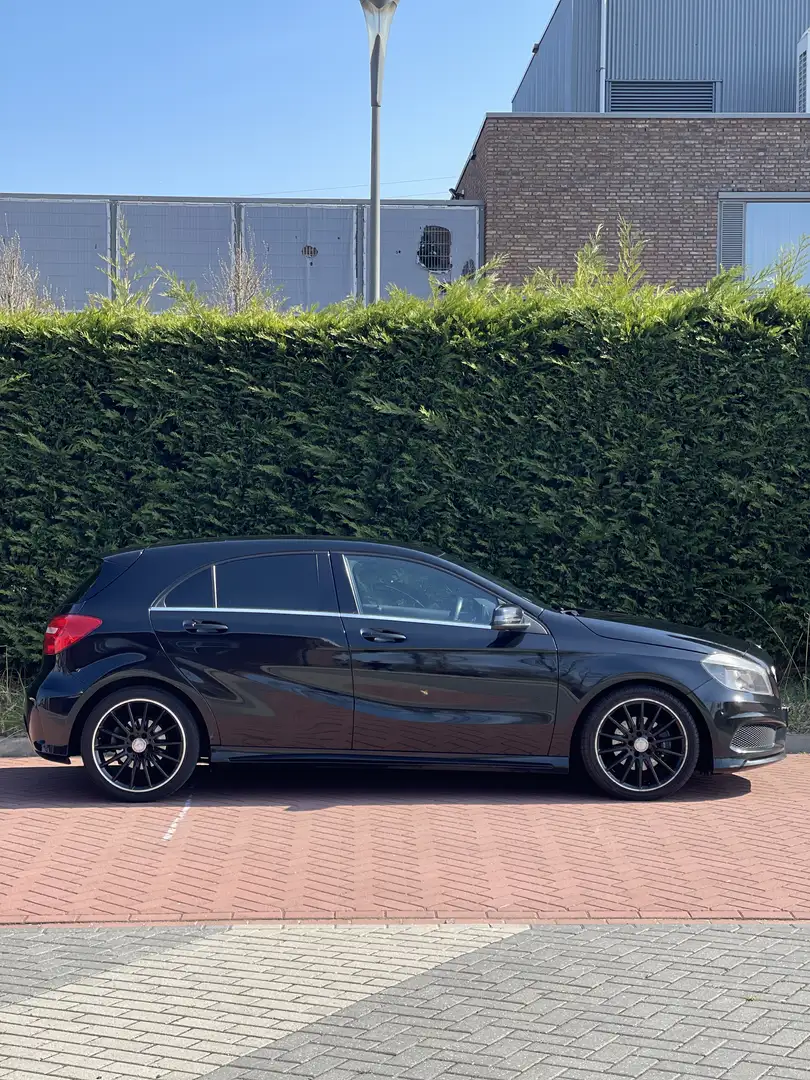 Mercedes-Benz A 200 Prestige amg pakket automaat Černá - 2