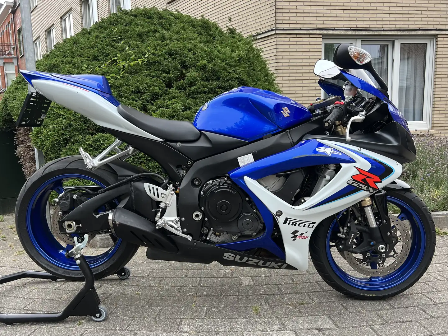 Suzuki GSX-R 600 - 2