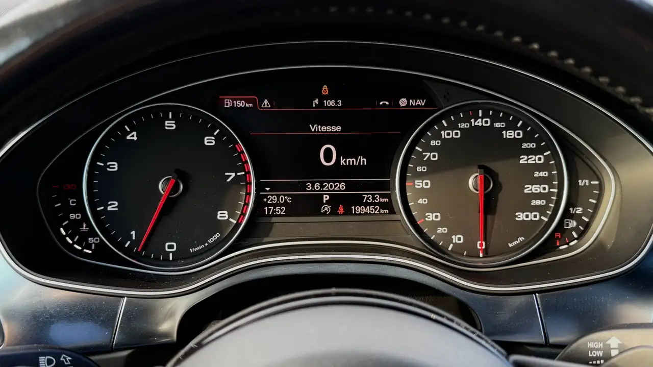 Audi A6 photo Audi A6