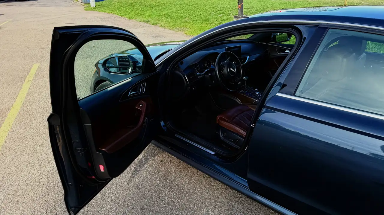 Audi A6 photo Audi A6