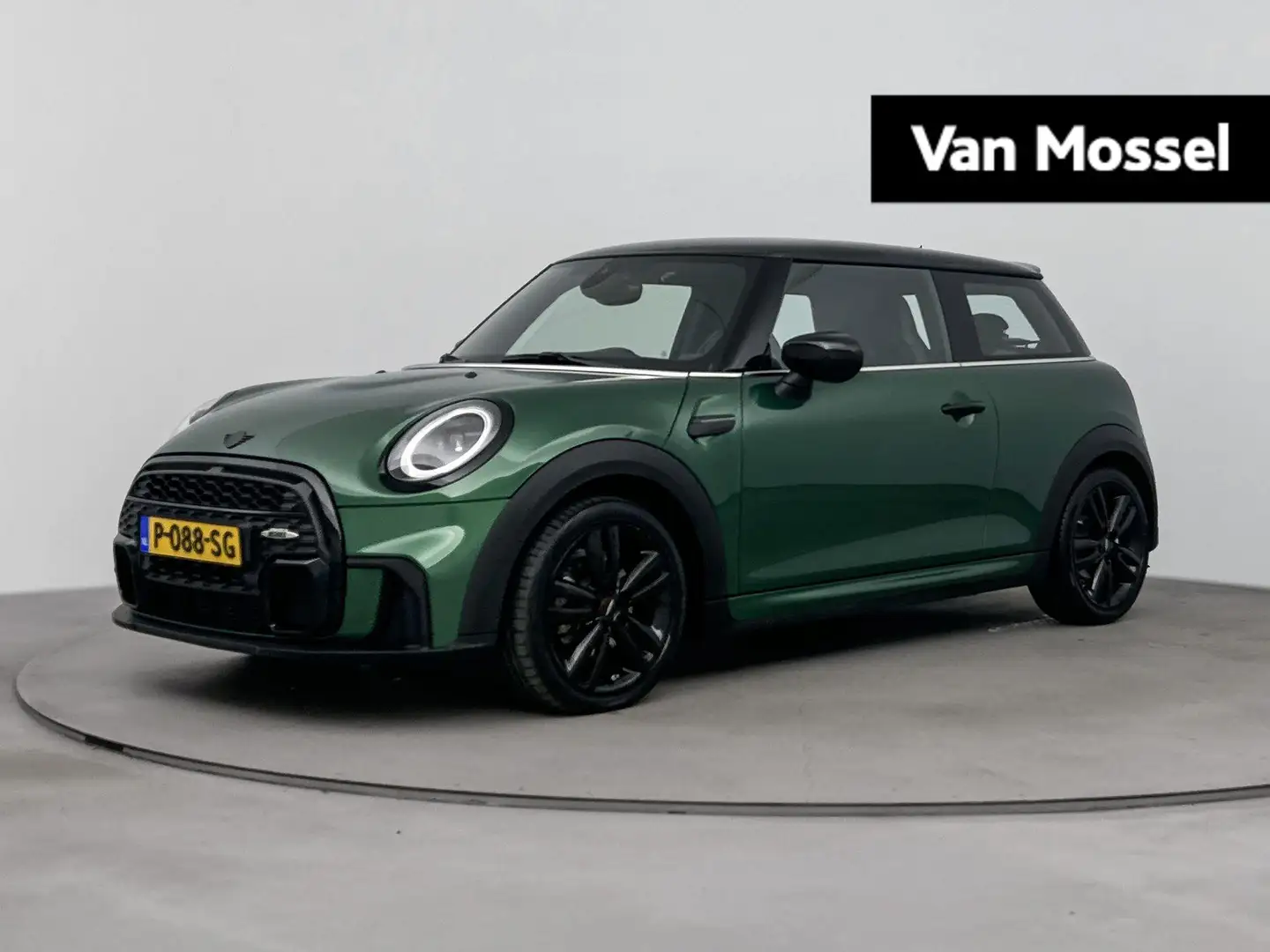 MINI John Cooper Works Mini 1.5 Cooper 136PK | JCW Sportstoelen | Matrix Groen - 1