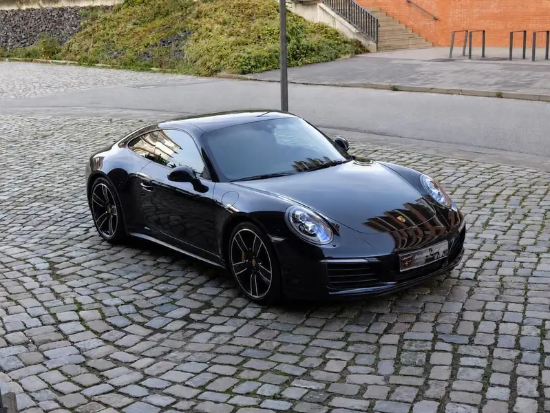 Porsche 911 Carrera 4 Coupé – Foto 2