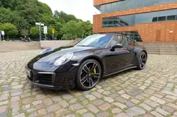 Porsche 991 Carrera 4 Coupe Keramik Bremsanlage