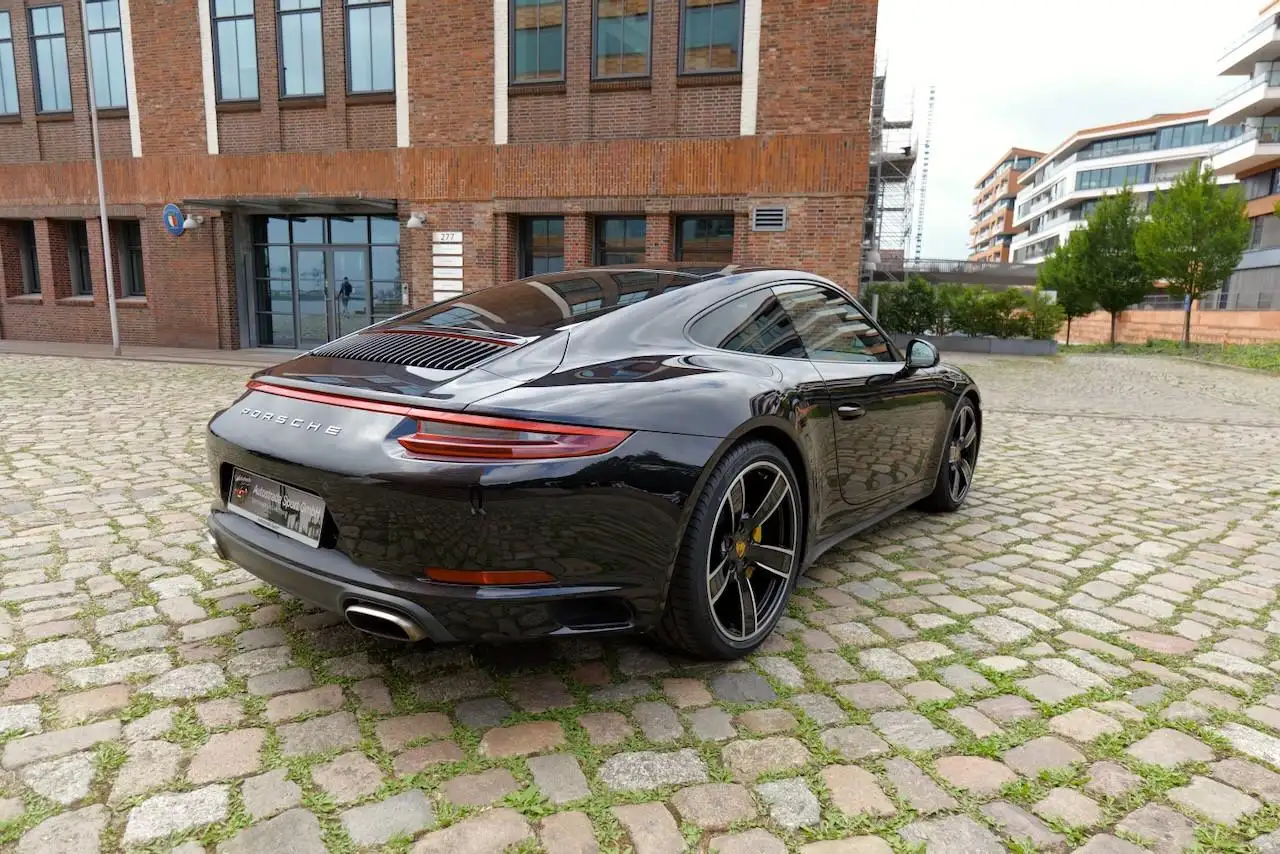 Porsche 911 Carrera 4 Coupé – Foto 6