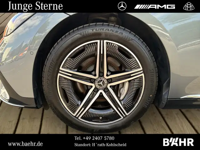 Mercedes-Benz Eqe view 6