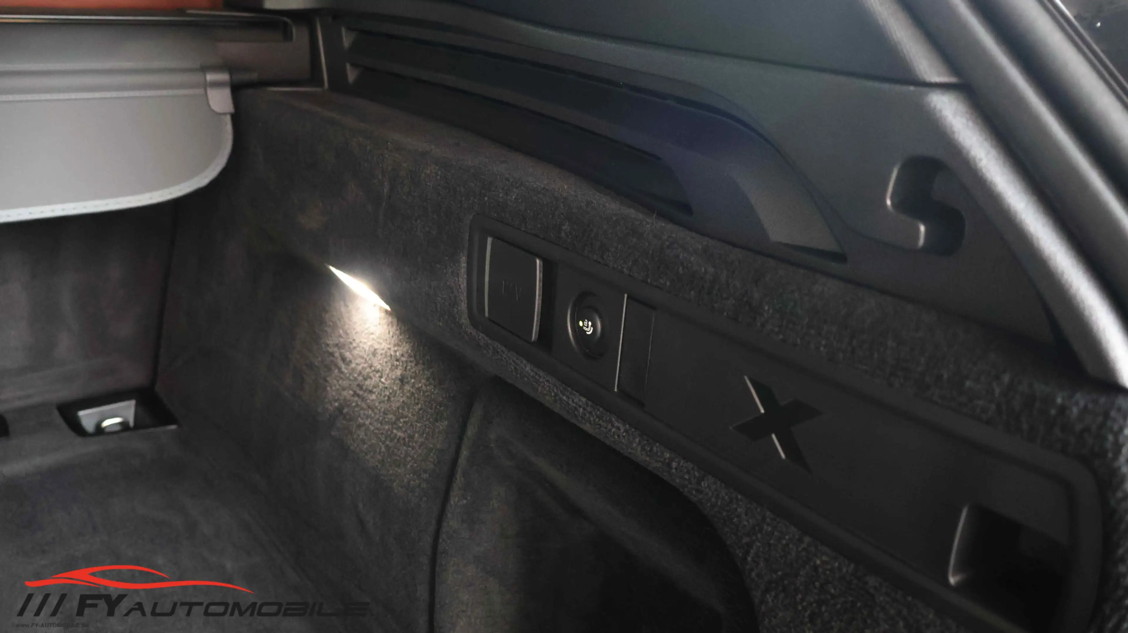 BMW X5 xDrive 30 d M SPORT STANDHEIZ* LED* AHK* 22'' — photo 7
