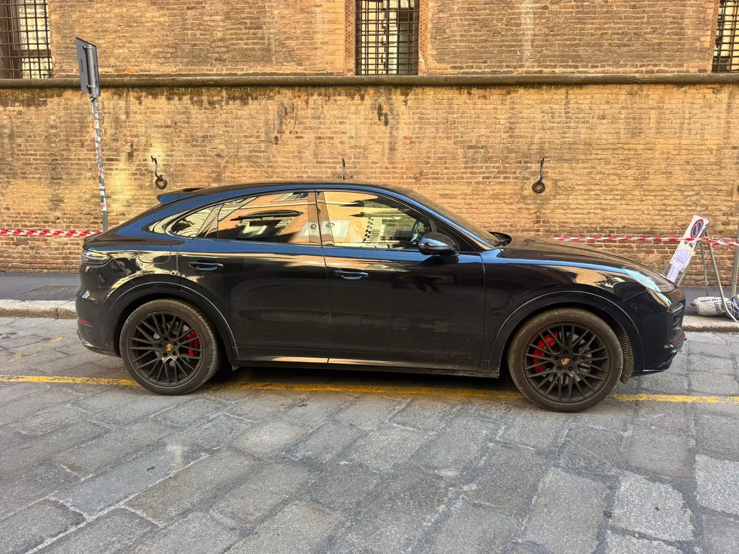 Porsche Cayenne Cayenne Coupe 4.0 GTS tiptronic Nero - 2