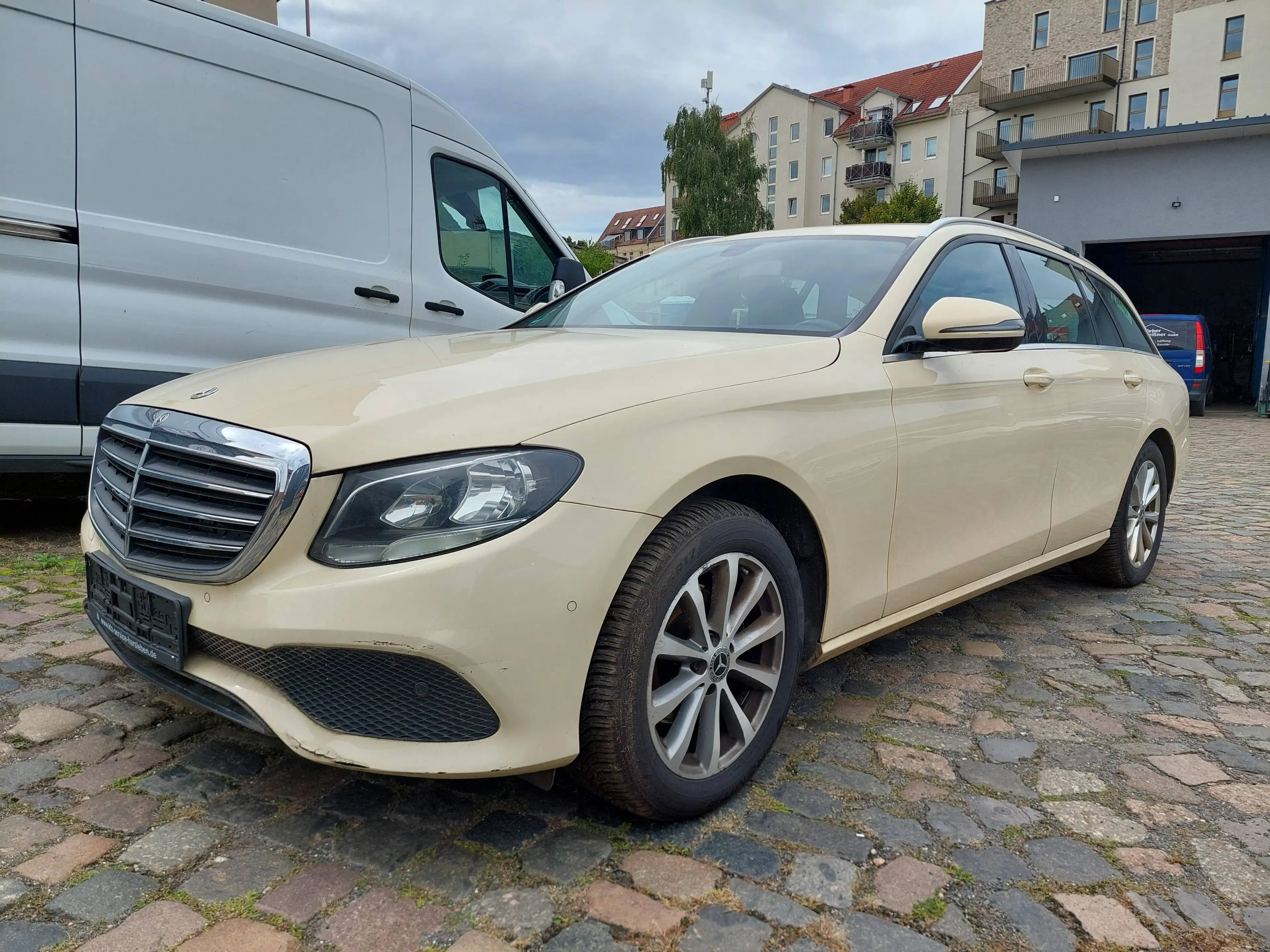 Mercedes-Benz E 200 E 200 d (213.213) — photo 4
