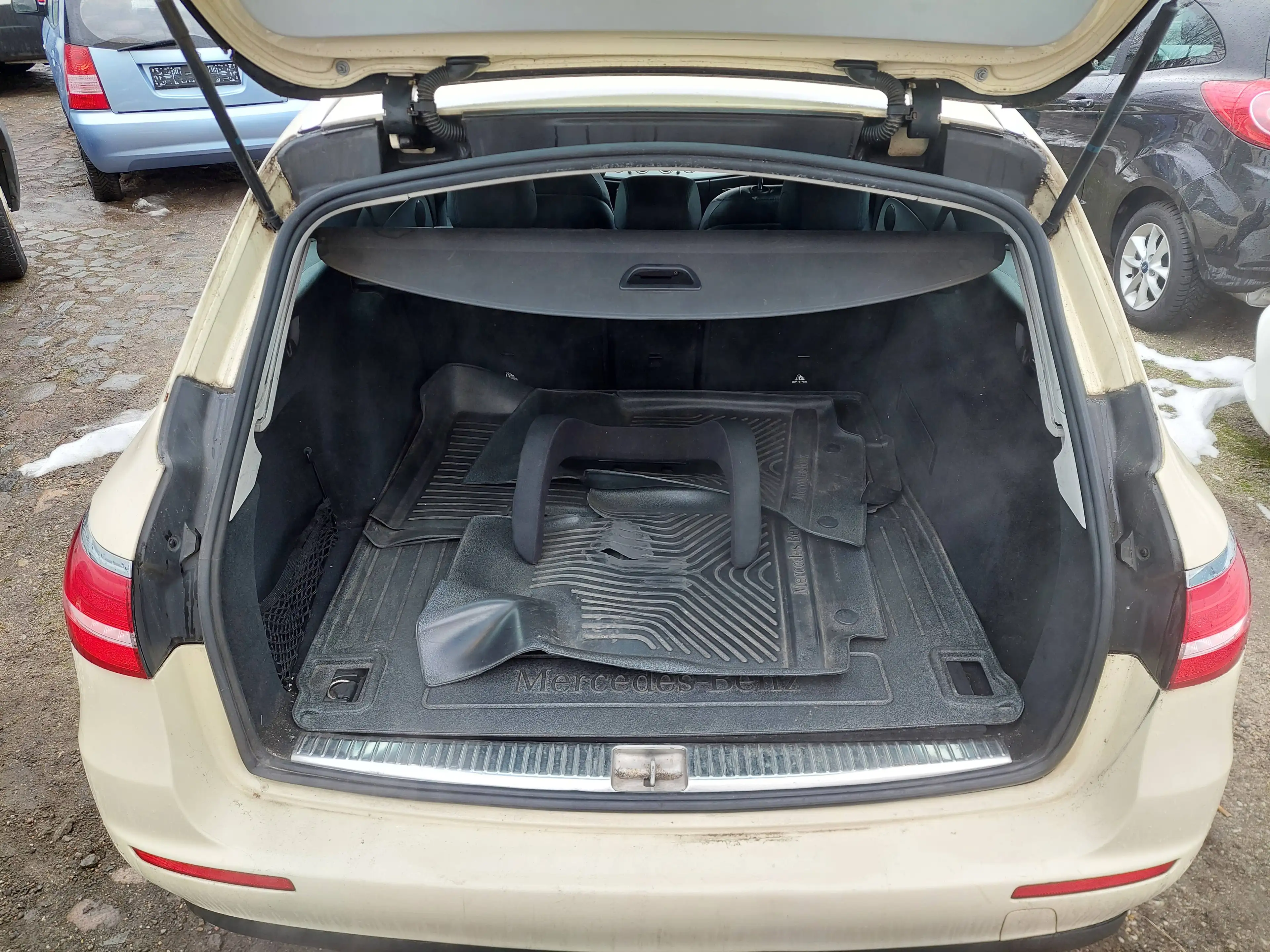 Mercedes-Benz E 200 E 200 d (213.213) — photo 10