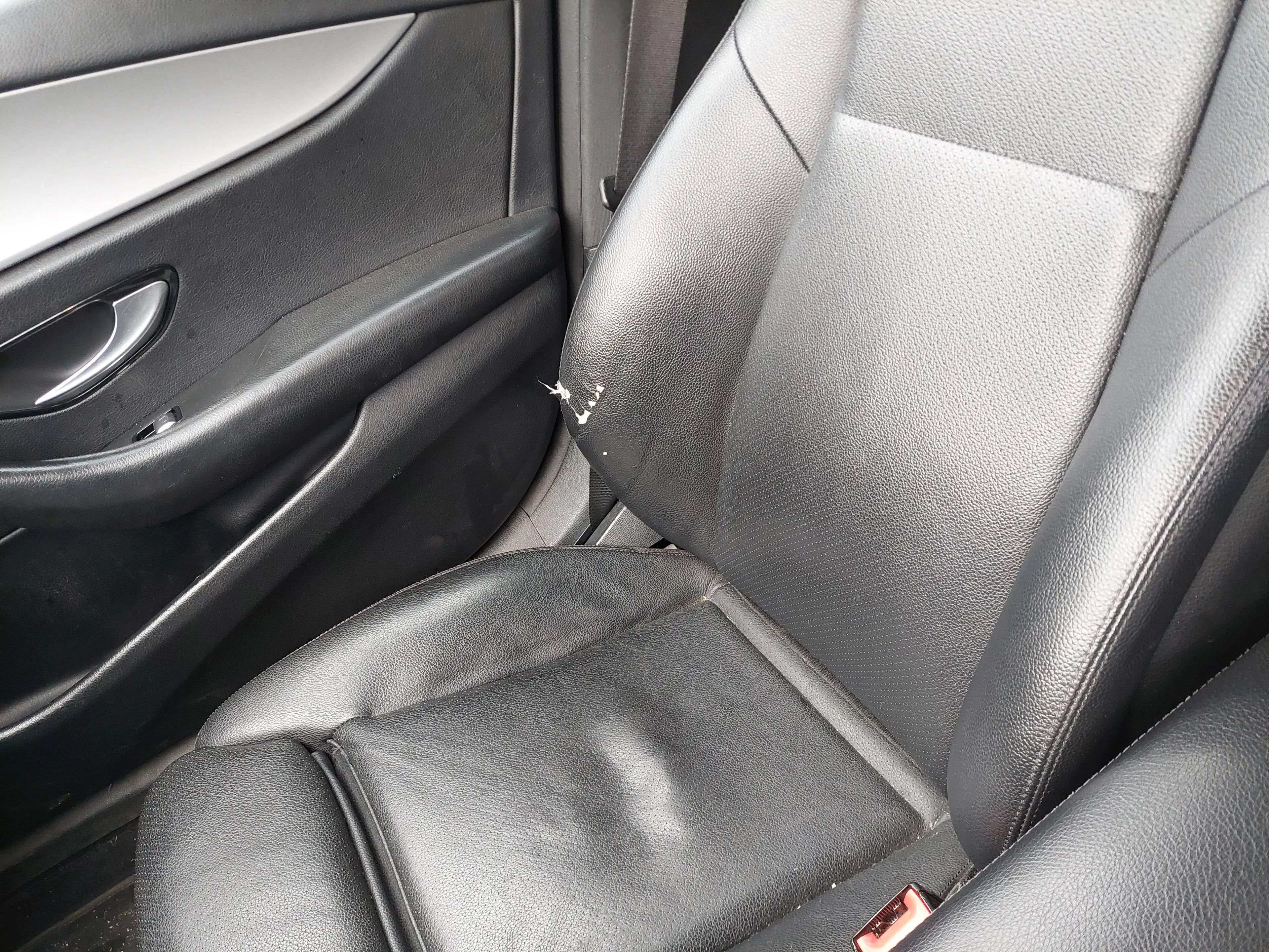 Mercedes-Benz E 200 E 200 d (213.213) — photo 13
