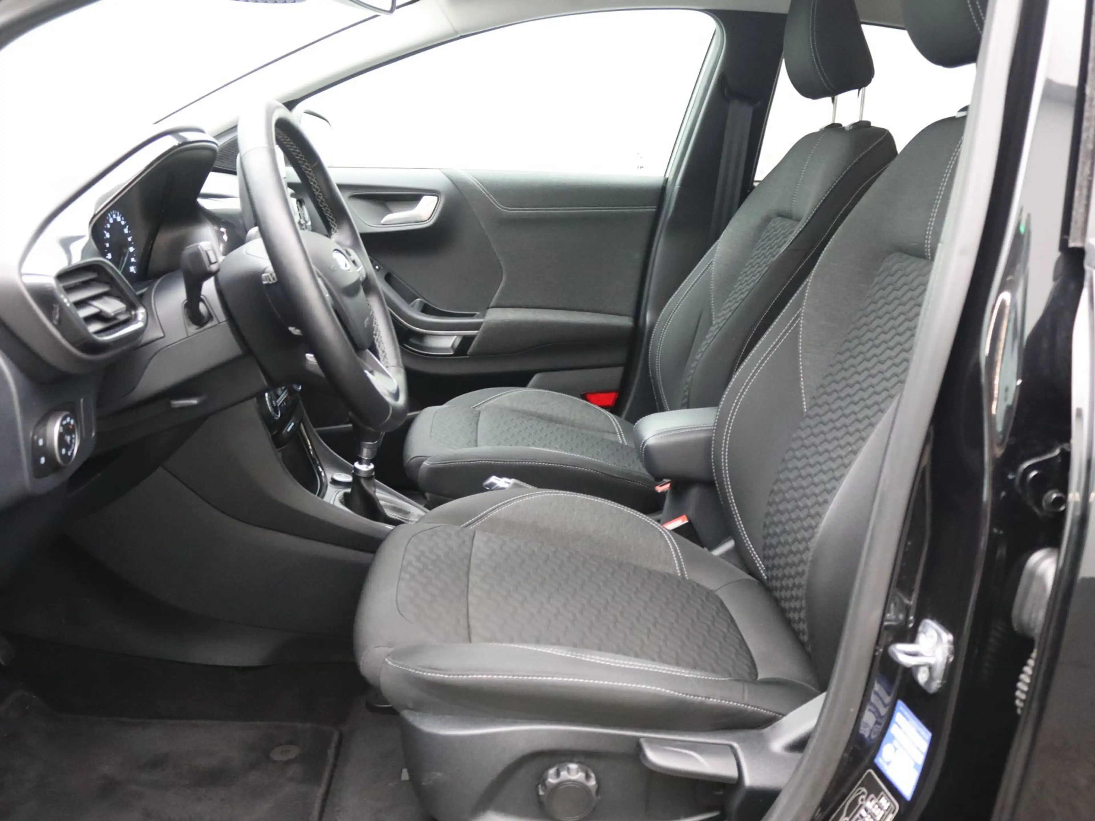 Ford Puma 1.0 Mild Hybrid Titanium / Navi, LED, RFK — photo 9