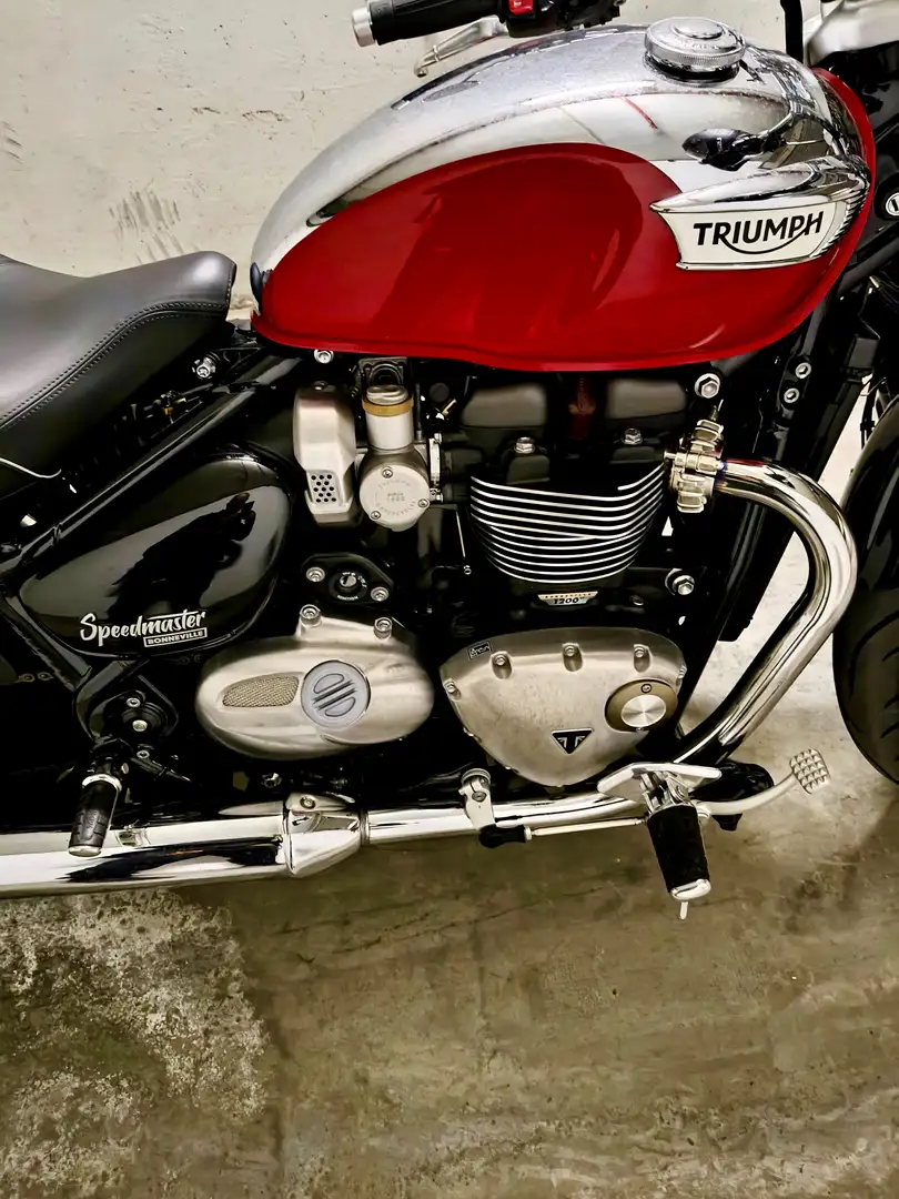 Triumph Speedmaster Argento - 2