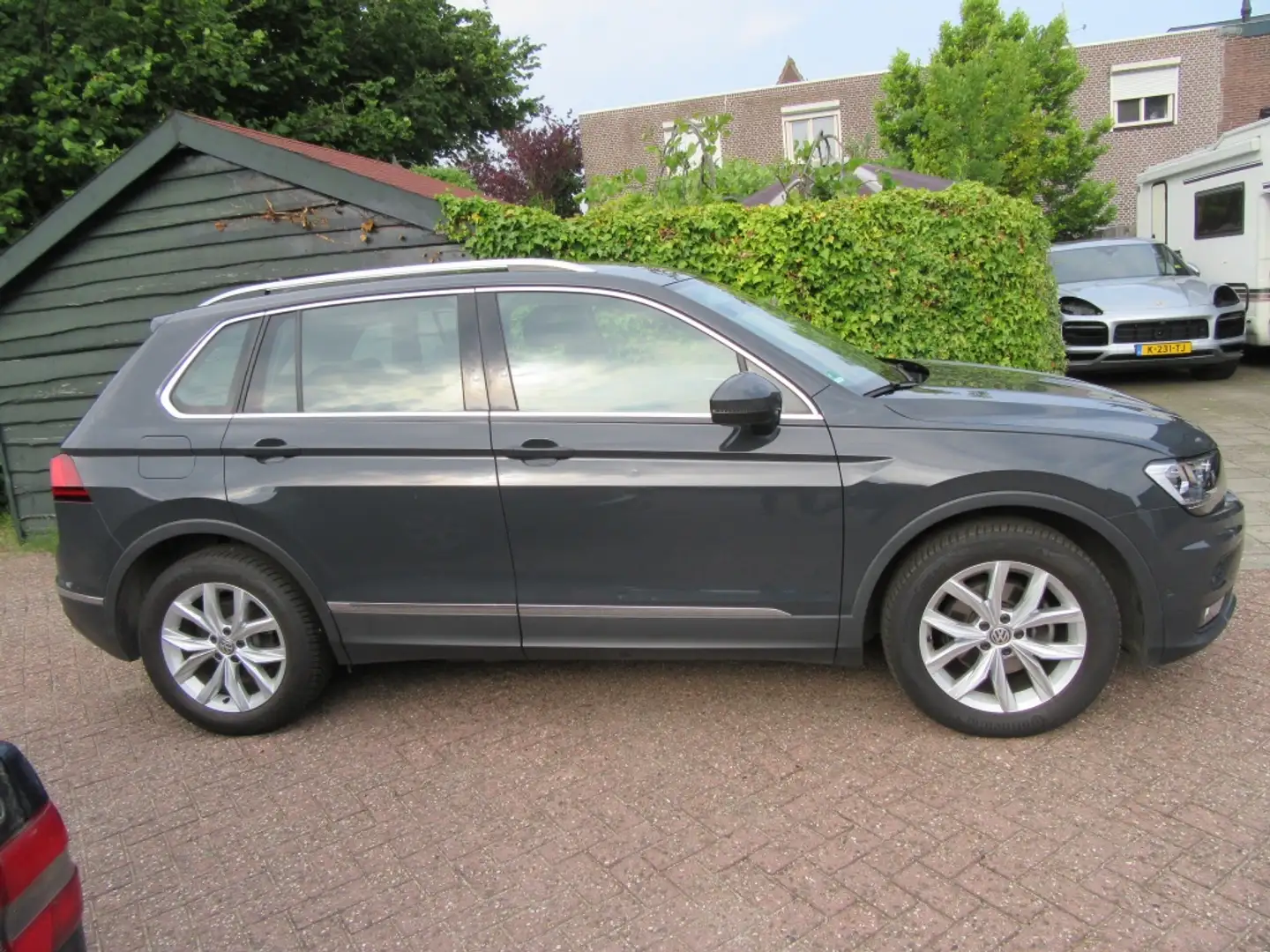 Volkswagen Tiguan 1.5 TSI Adapt CC | Camera | Park V+A Gris - 2