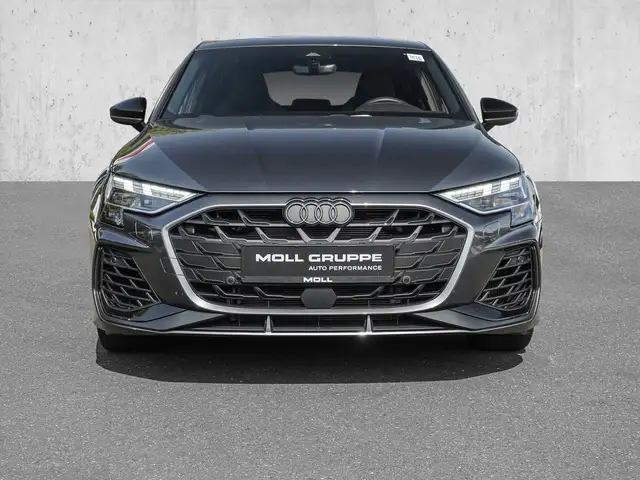 Audi S3 view 3