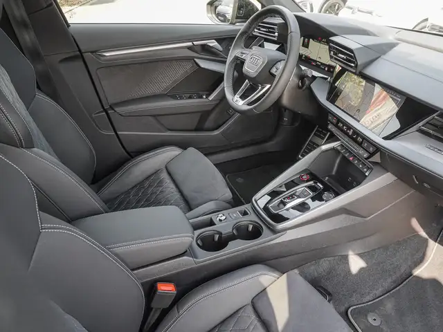 Audi S3 view 8