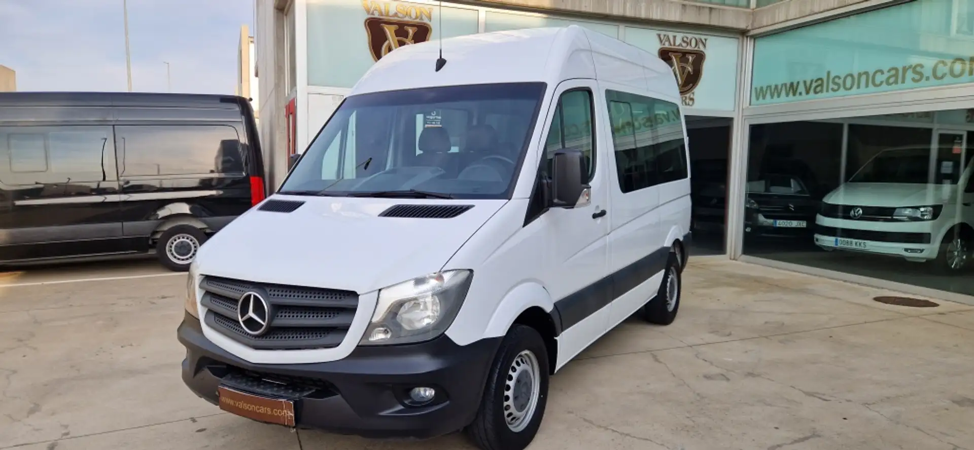 Mercedes-Benz Sprinter Combi 211CDI Compacto Blanco - 1