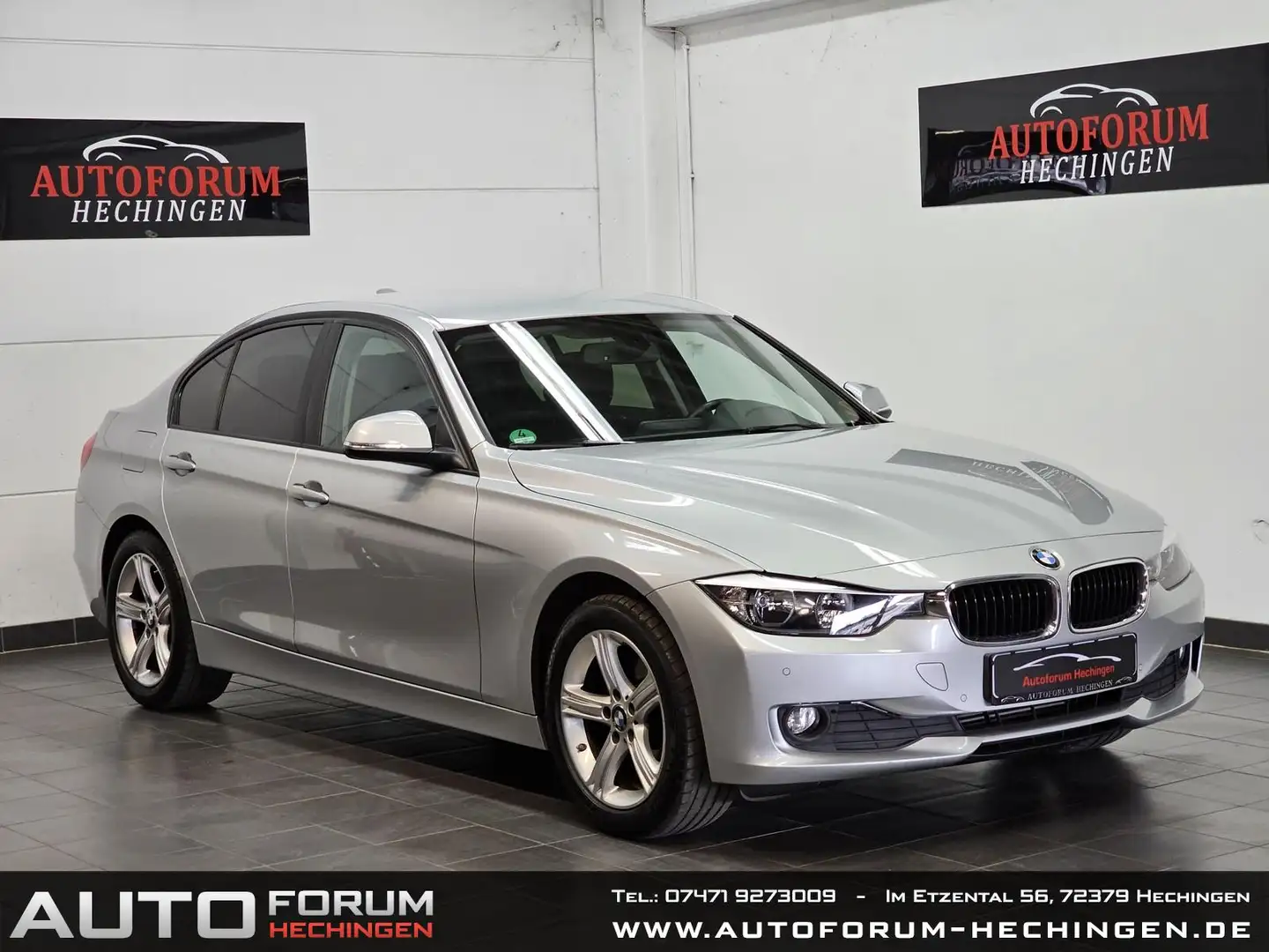 BMW 316 i NUR 76.000km Plateado - 1