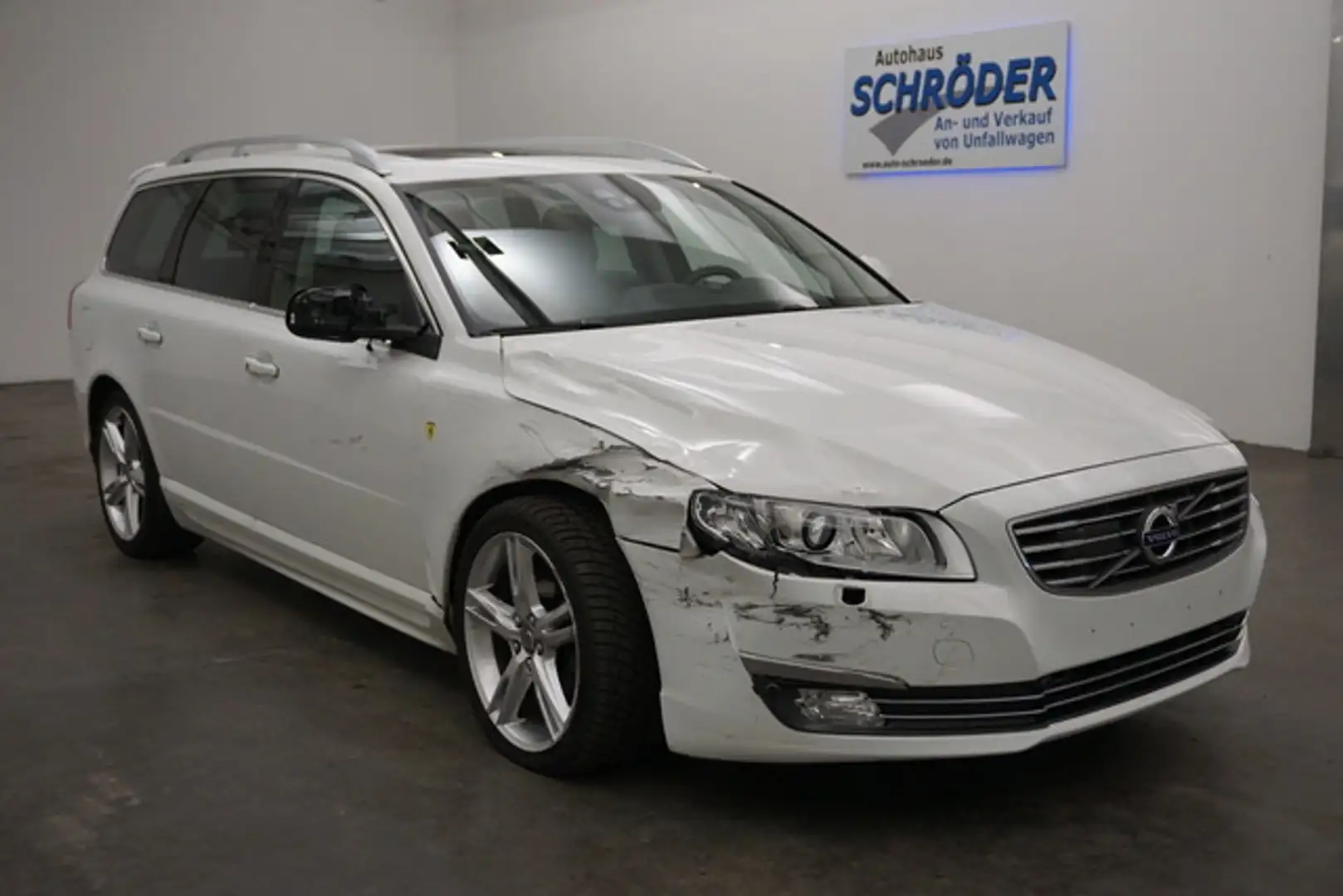 Volvo V70 Kombi Bi-Fuel Summum Aut. *h/k*ACC*Kamera* Bianco - 1