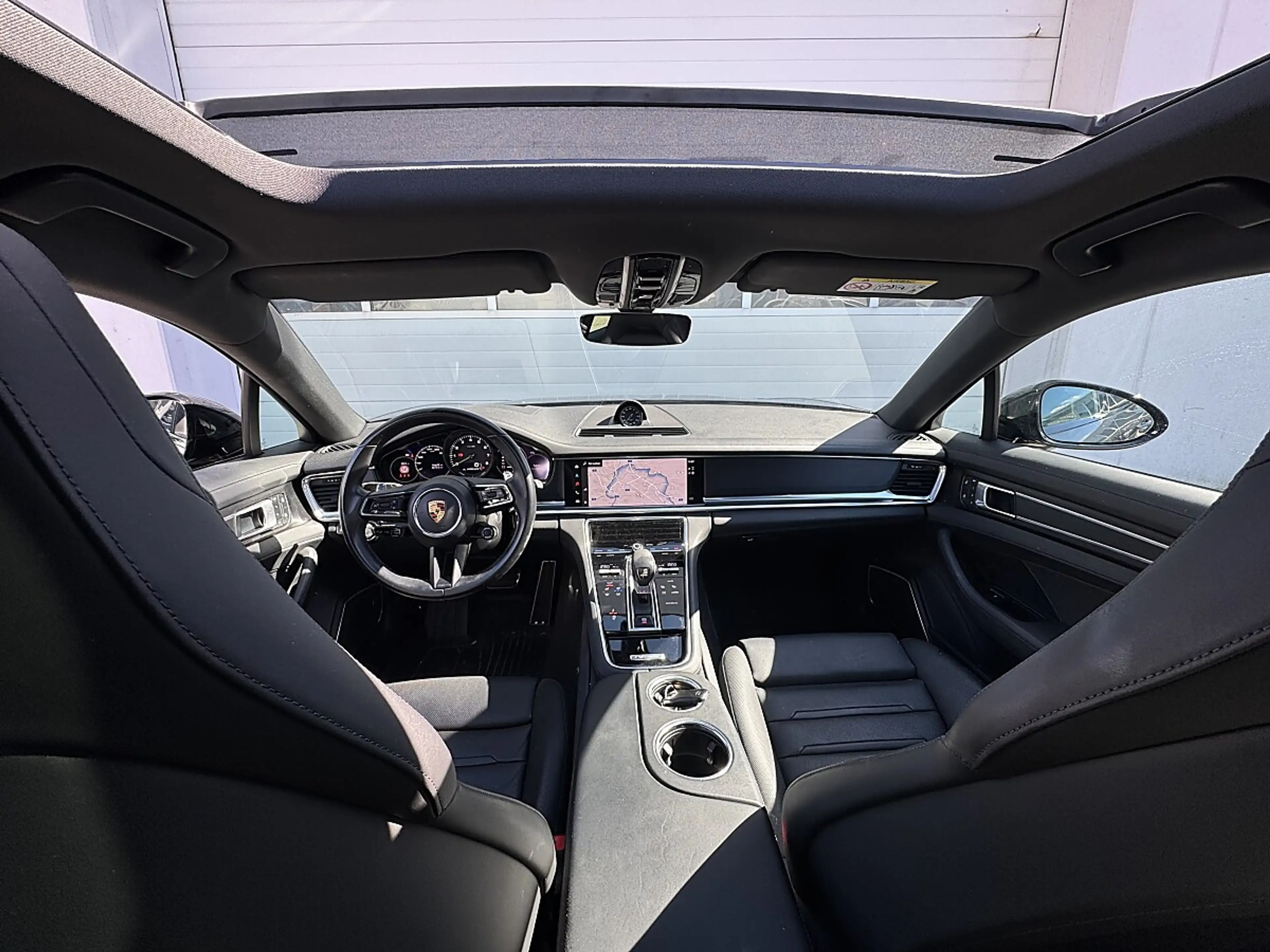Porsche Panamera 4 E-Hybrid PHEV Sport Turismo Platinum Edition ... — photo 10
