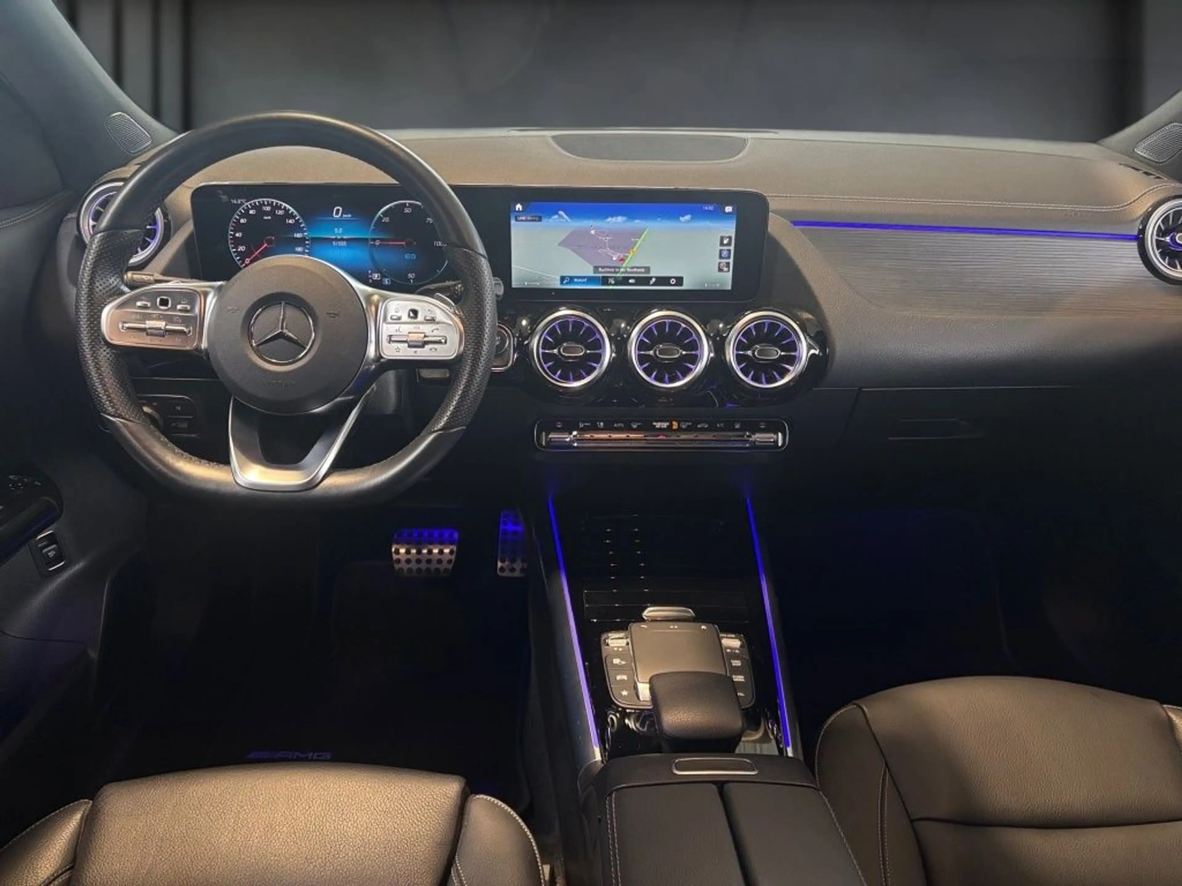 Mercedes-Benz EQA 250 AMG+360+LEDER+KEYLESS+DC+MBUX+AMBIENTE — photo 15