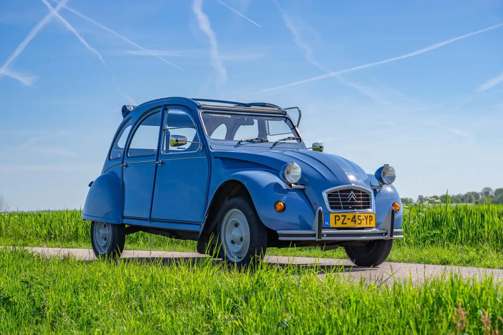Citroen 2CV 6 Special Blauw - 1