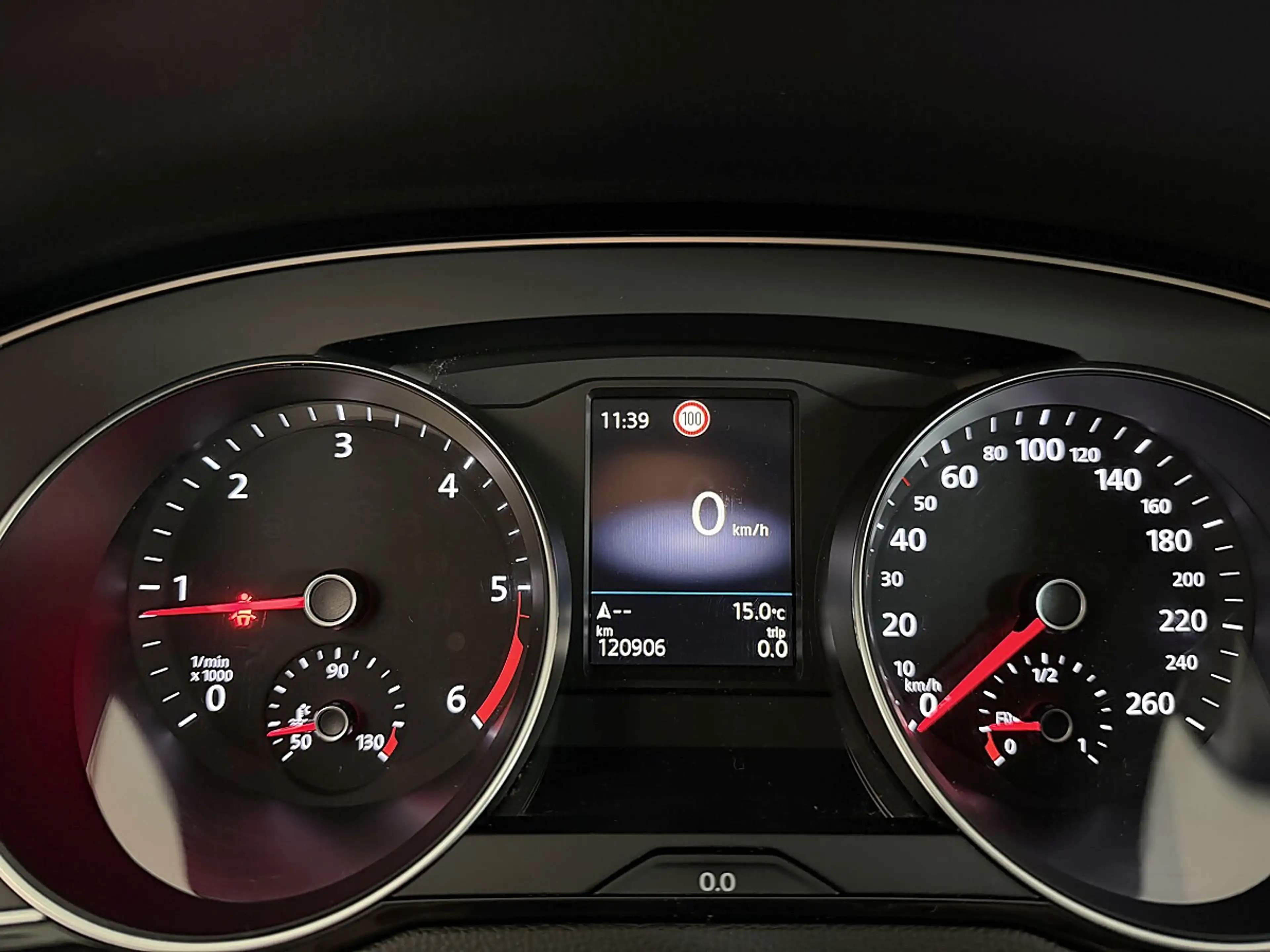Volkswagen Passat Variant 2,0TDI *LED*NAVI*ACC*Sitzheizung*Rückfahrkamera... — photo 5