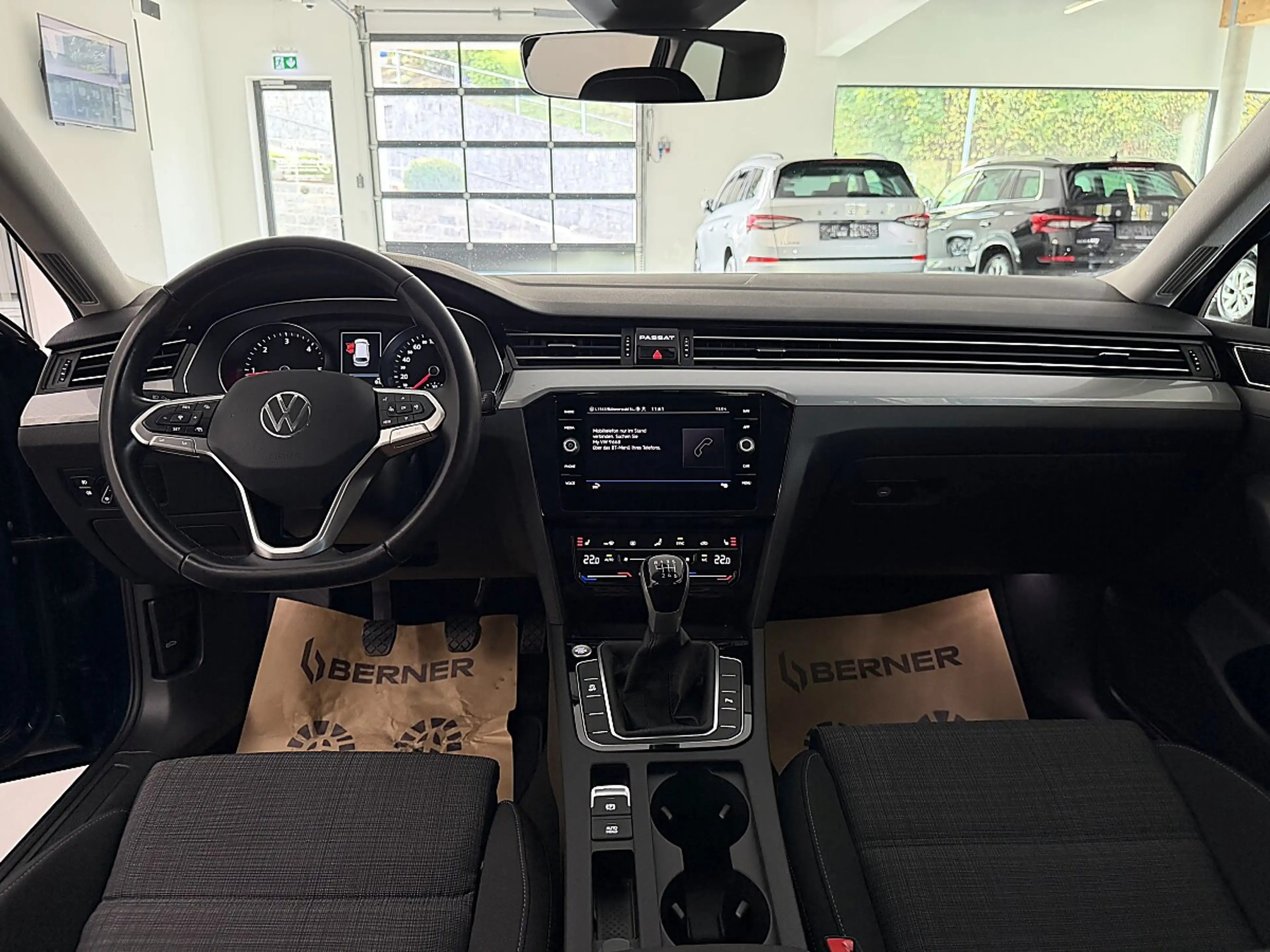 Volkswagen Passat Variant 2,0TDI *LED*NAVI*ACC*Sitzheizung*Rückfahrkamera... — photo 8