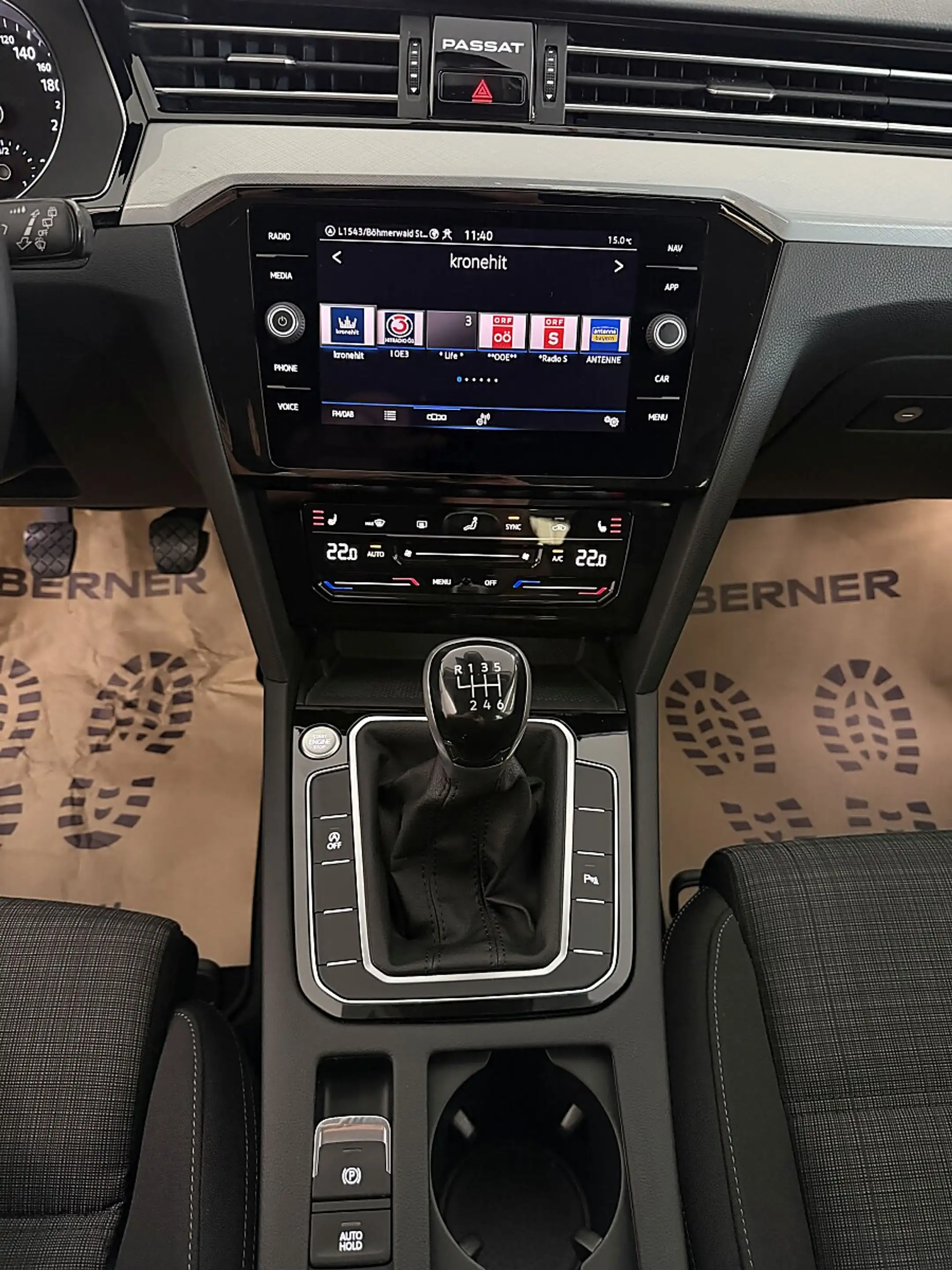 Volkswagen Passat Variant 2,0TDI *LED*NAVI*ACC*Sitzheizung*Rückfahrkamera... — photo 7