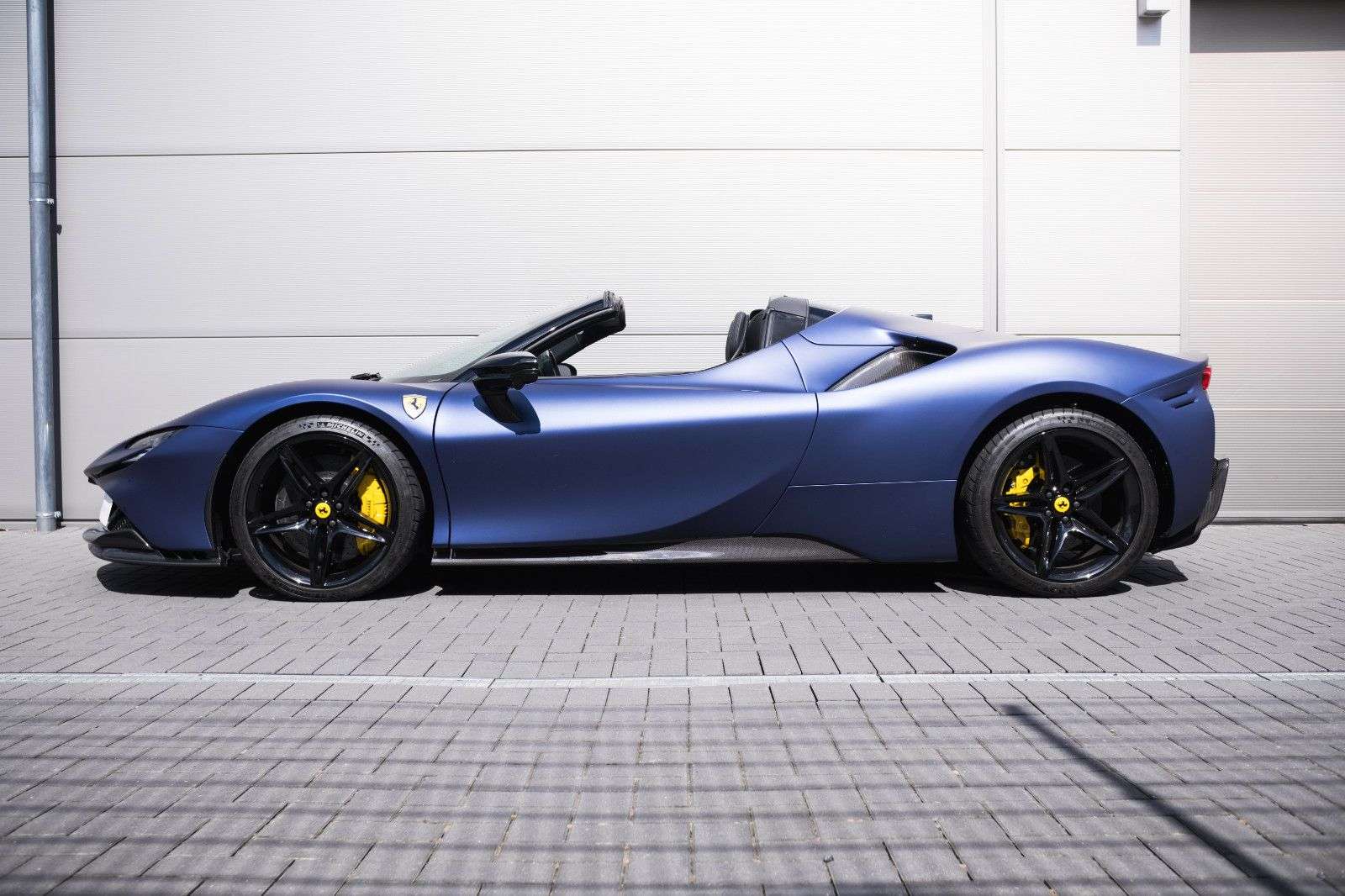 Brugt Ferrari Sf90 Spider 4.0