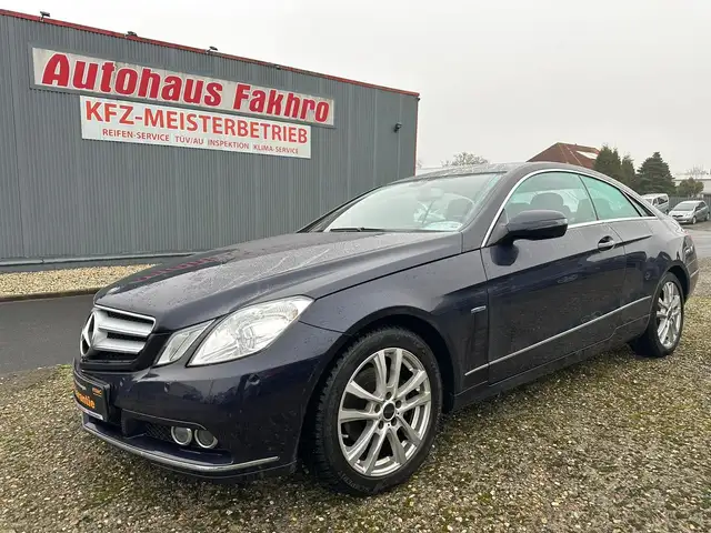 Mercedes-Benz E 250 CGI BlueEfficiency Coupé/Aut./Leder/Elegance