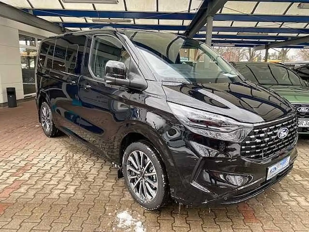 Ford Tourneo Custom FT320 L1''TitaniumX''Leder,LED-SW,AHK 2