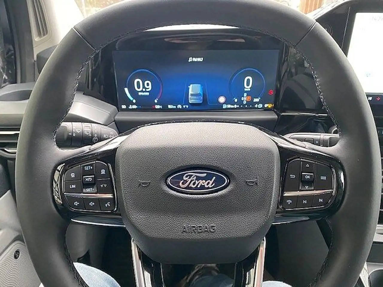Ford Tourneo Custom FT320 L1''TitaniumX''Leder,LED-SW,AHK 14