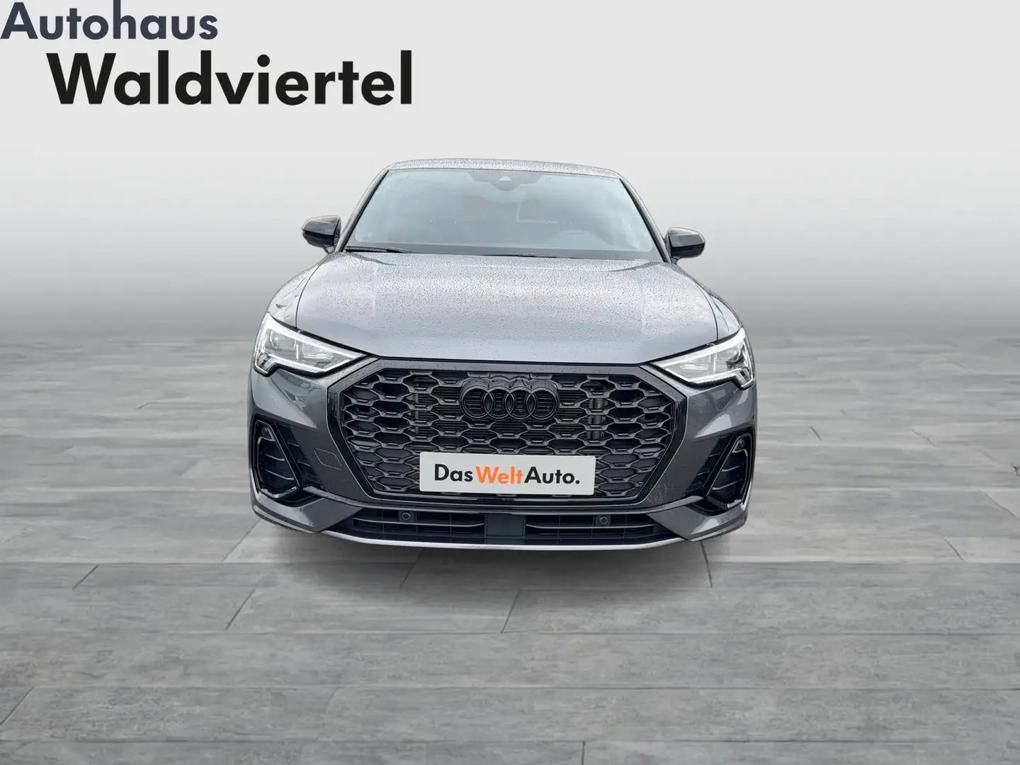 Audi Q3 35 TFSI admired Grau - 2