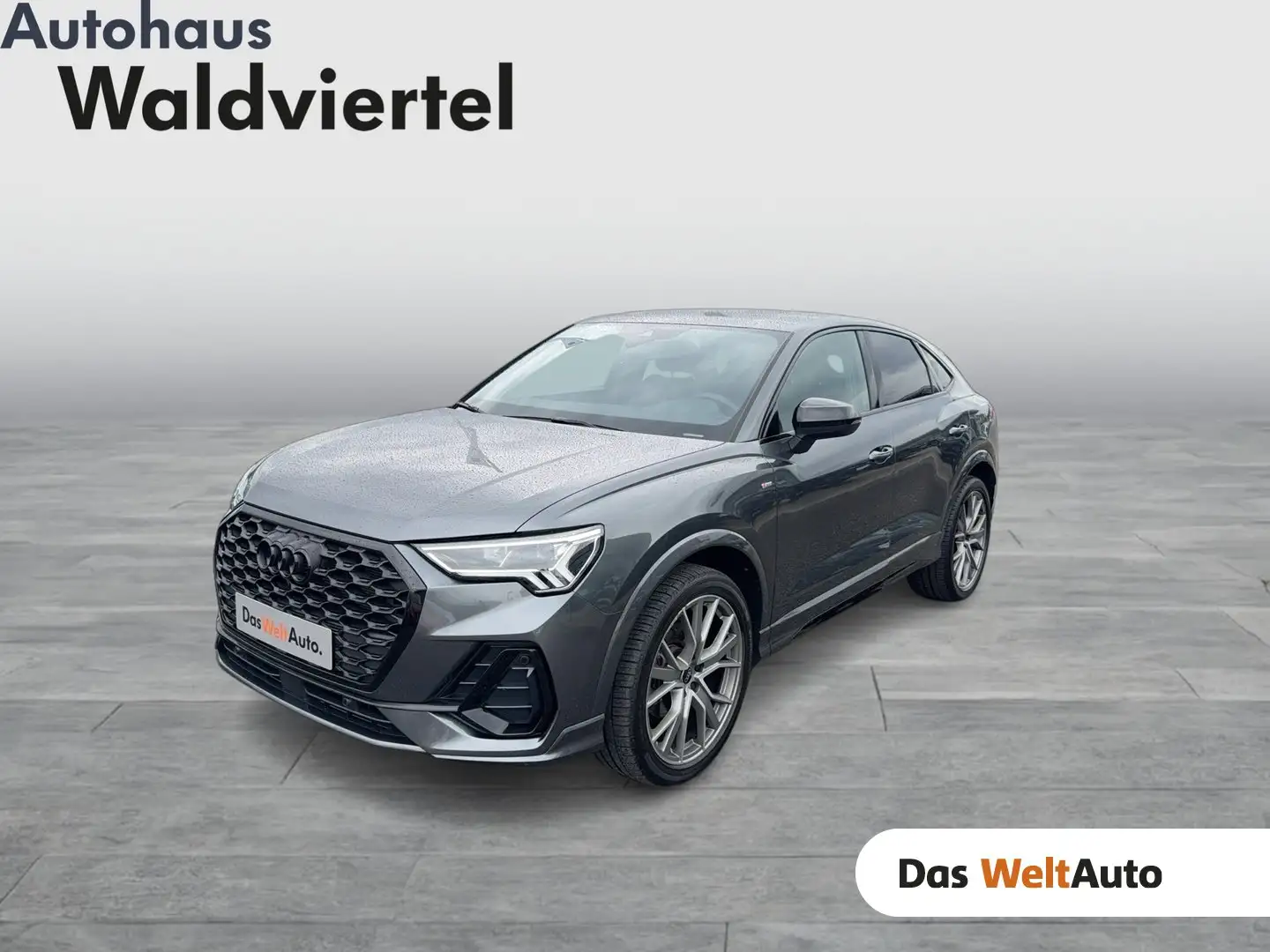 Audi Q3 35 TFSI admired Grau - 1