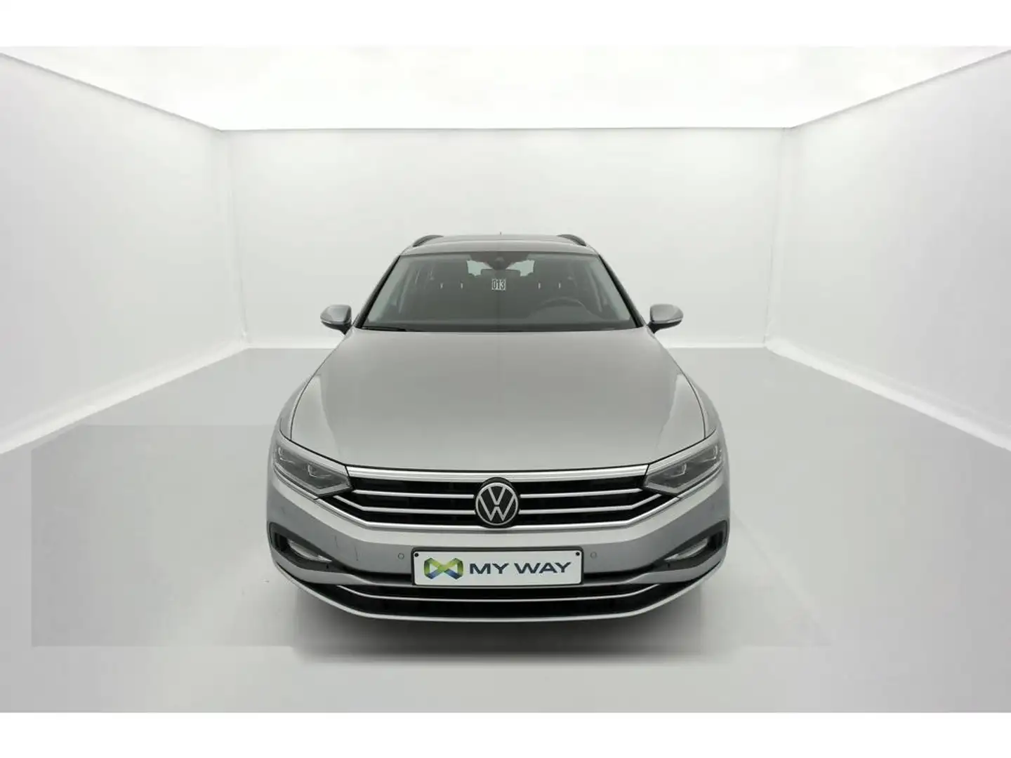 Volkswagen Passat Variant Style 'Business' 2.0TDI 90kW(122cv) DSG7 Plateado - 2