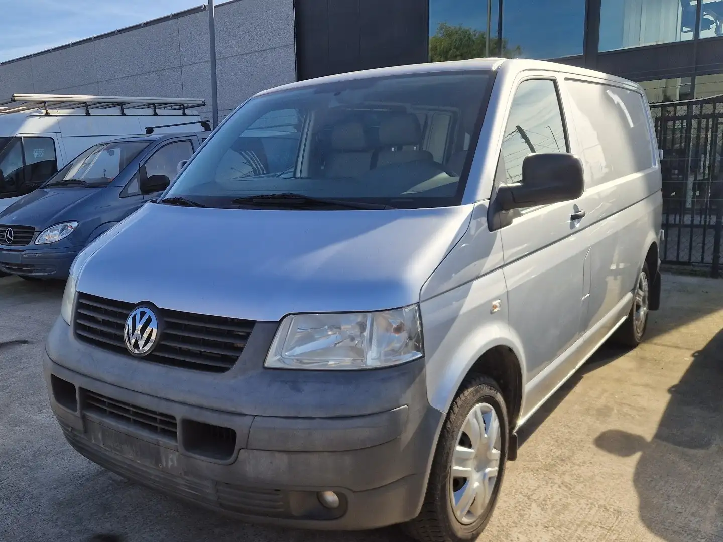 Volkswagen Transporter Gris - 1