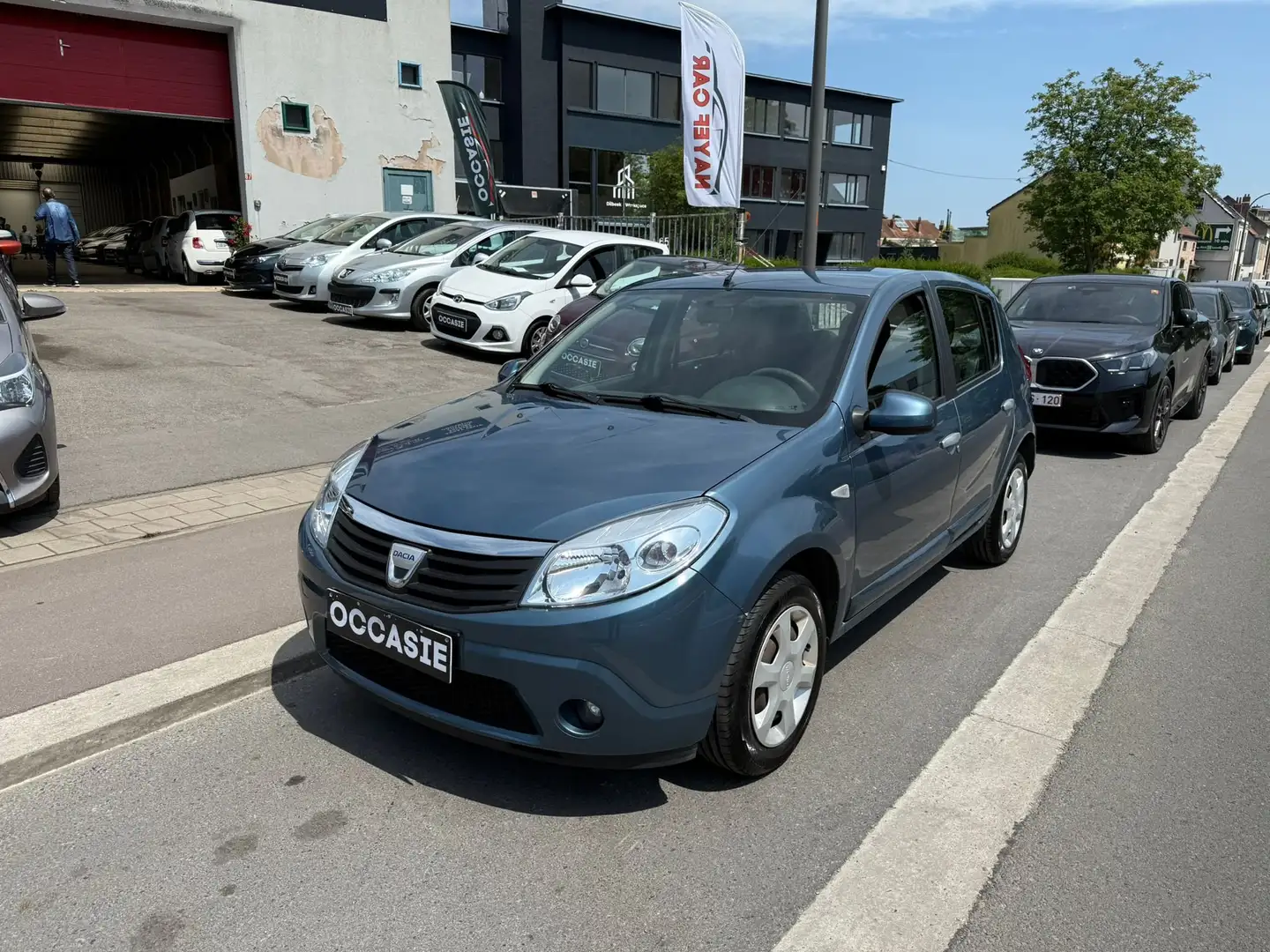 Dacia Sandero 1.2i**12M GARANTIE** Bleu - 1