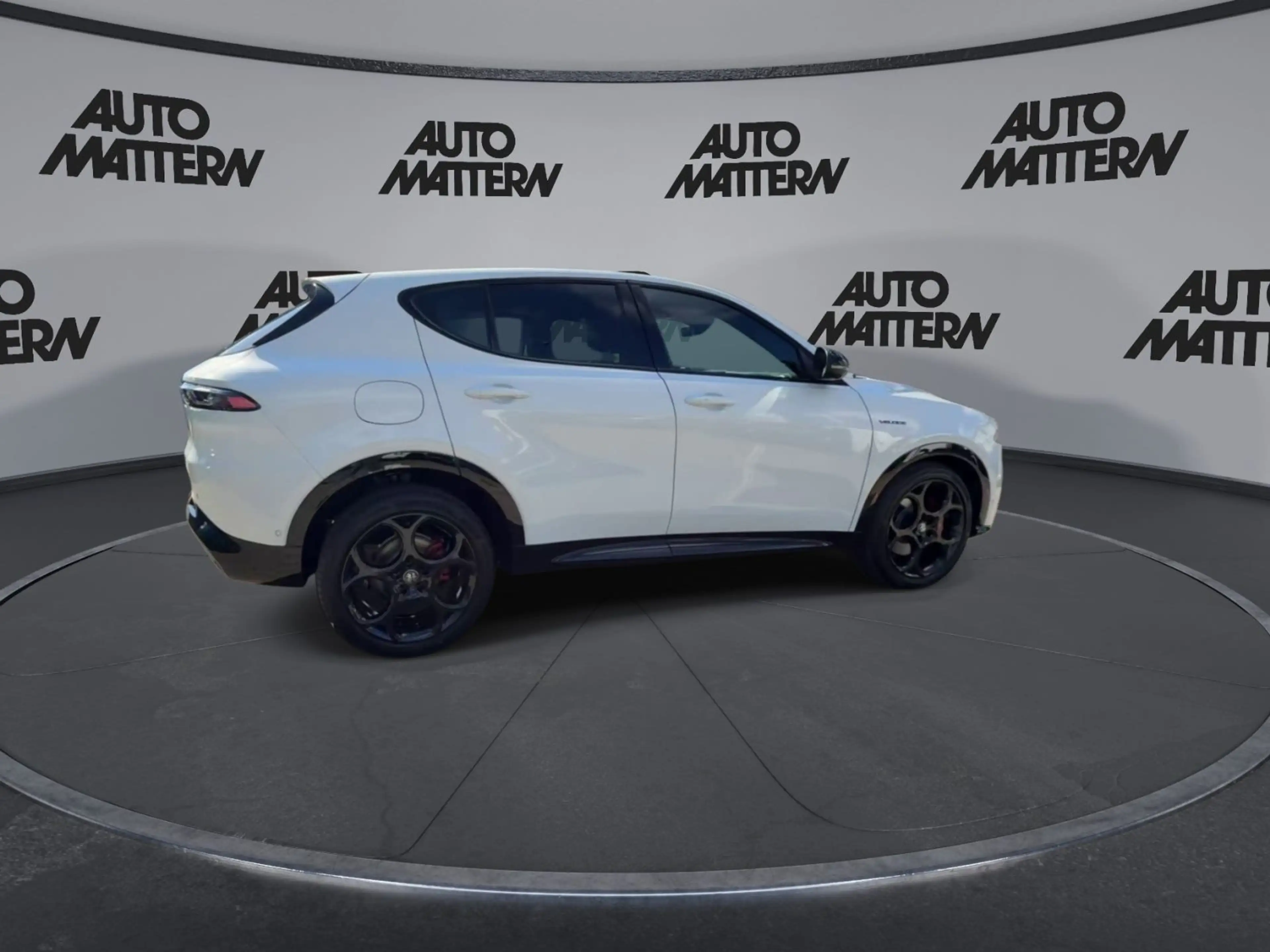 Alfa Romeo Tonale 1.5 Mild Hybrid Veloce — photo 8