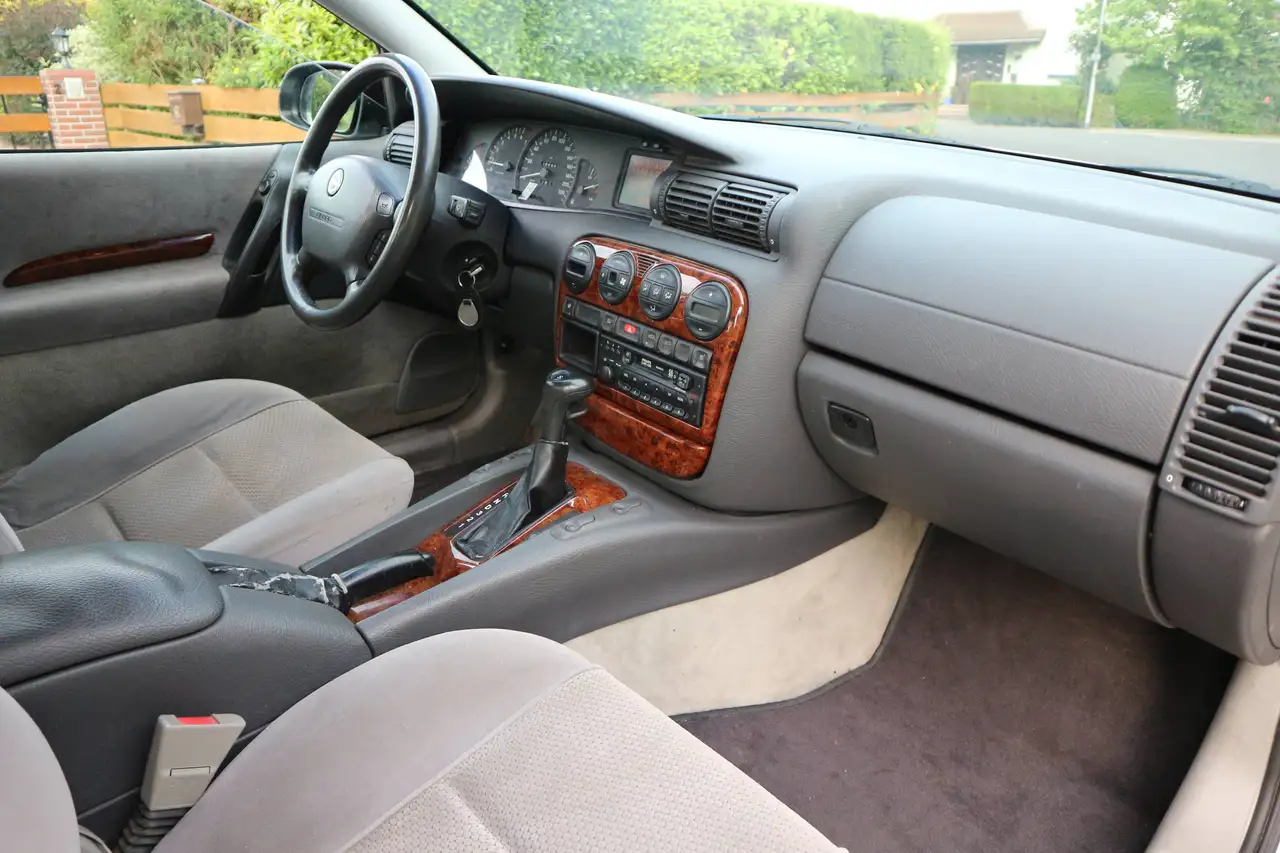 Opel Omega 2.0 16V CD, foto 11
