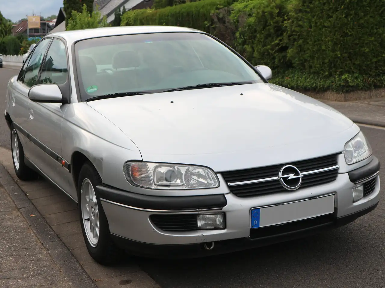Opel Omega 2.0 16V CD, foto 10