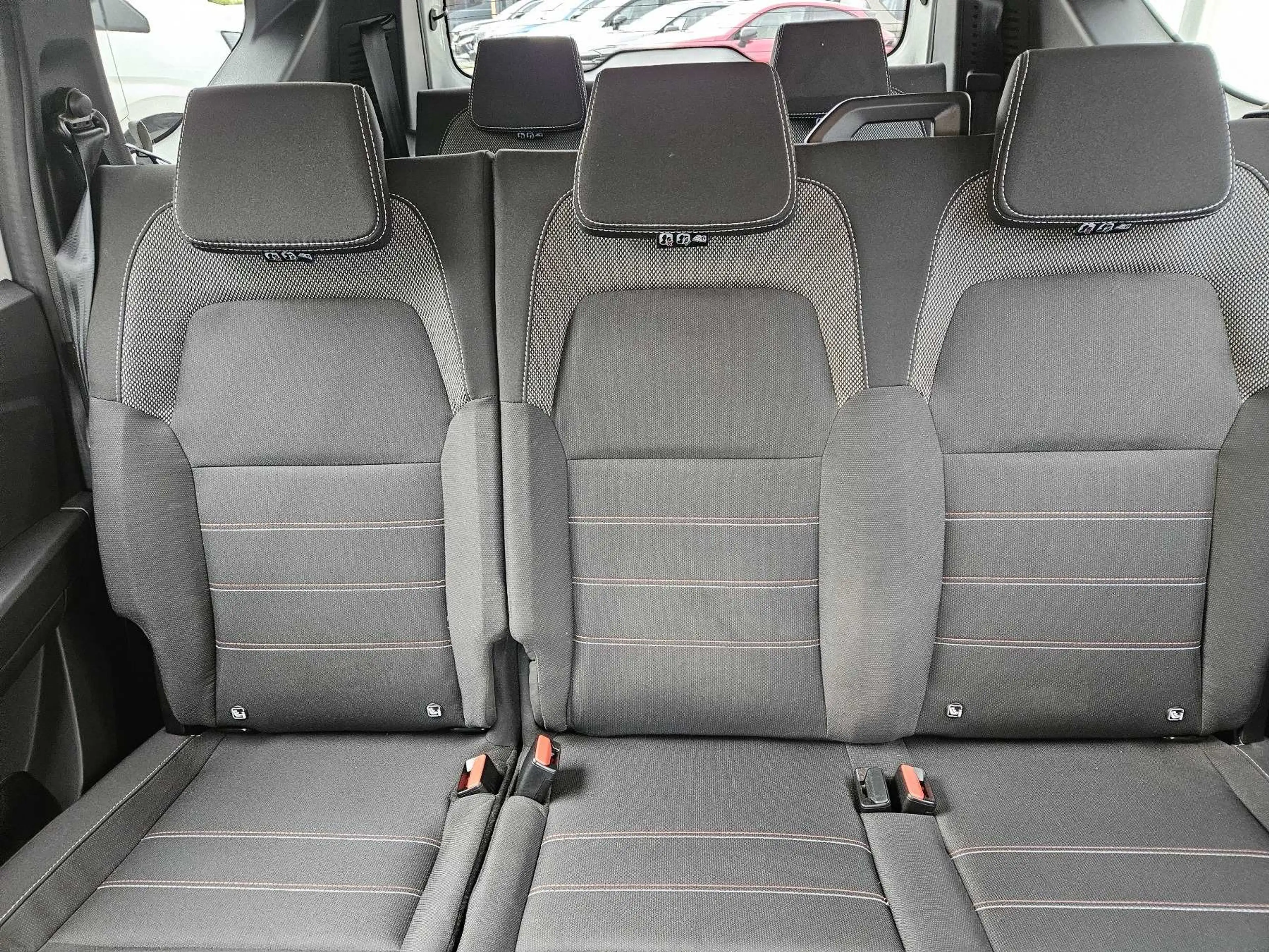 Dacia Jogger Extreme+ TCe 110 7-Sitzer — photo 8