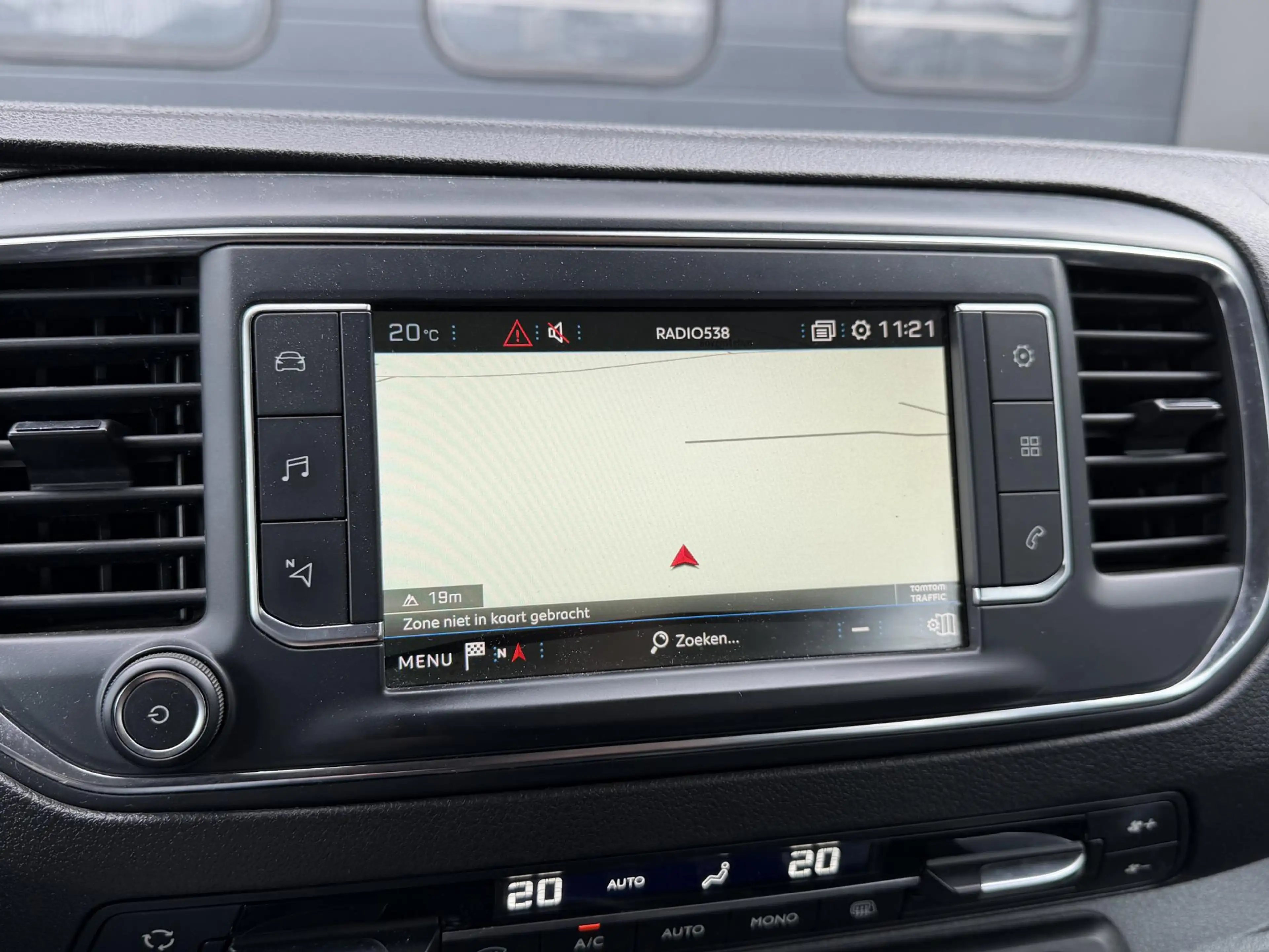 Peugeot Expert 231L 2.0 BlueHDI 180 Premium Pack | Navigatie | Ca — photo 17