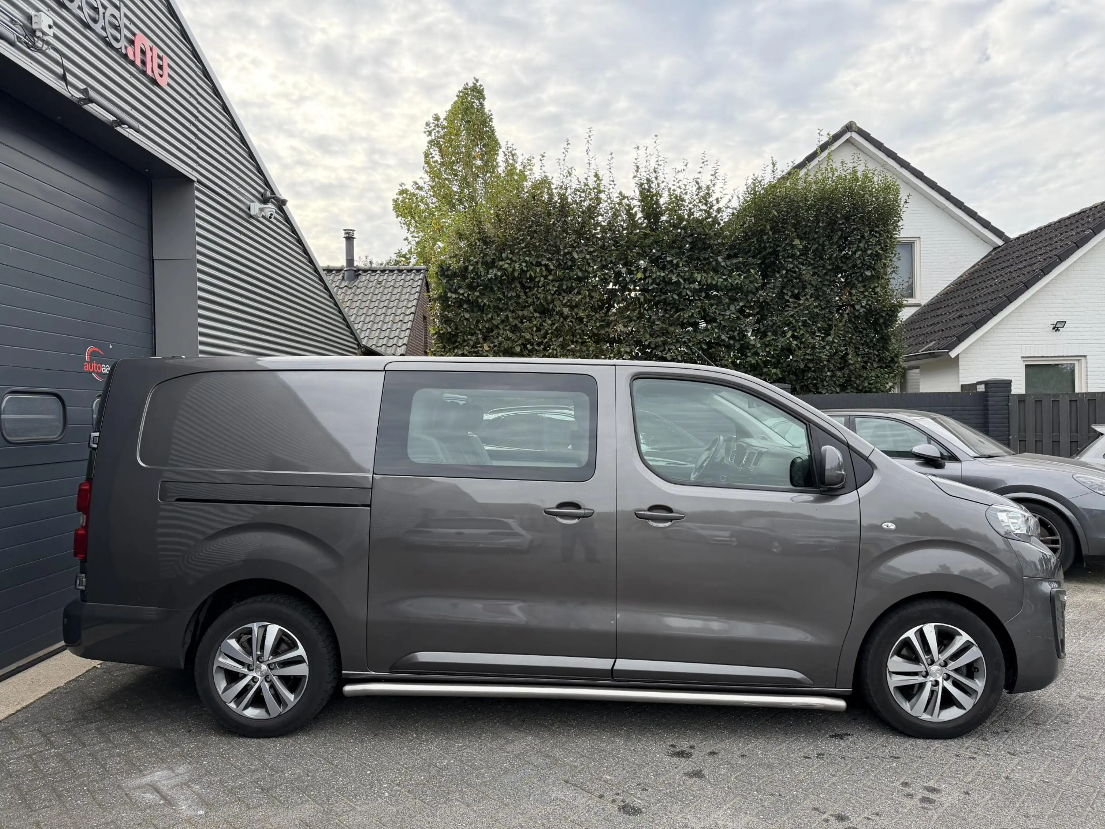 Peugeot Expert 231L 2.0 BlueHDI 180 Premium Pack | Navigatie | Ca — photo 4