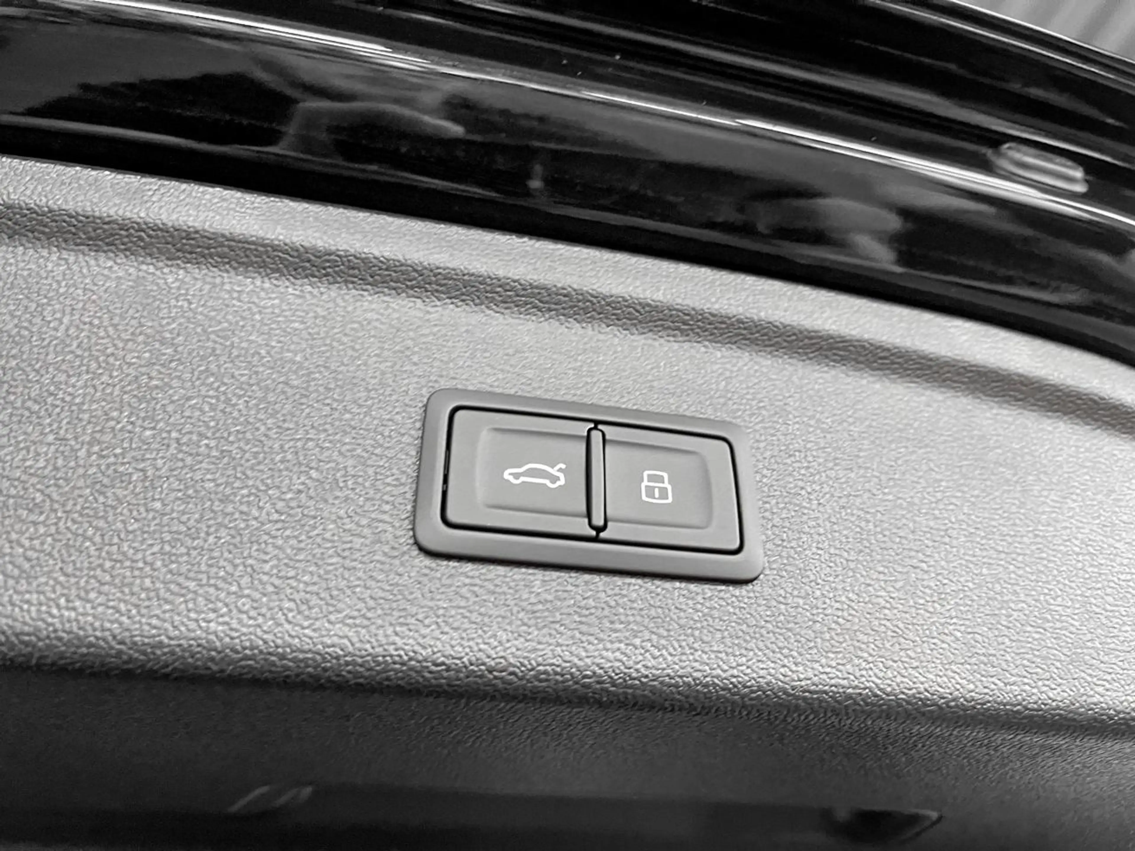Audi S3 2.0 TFSI Quattro S-Tronic 333 PK / Carplay / ACC / Keyless / Navi / Camera — photo 10